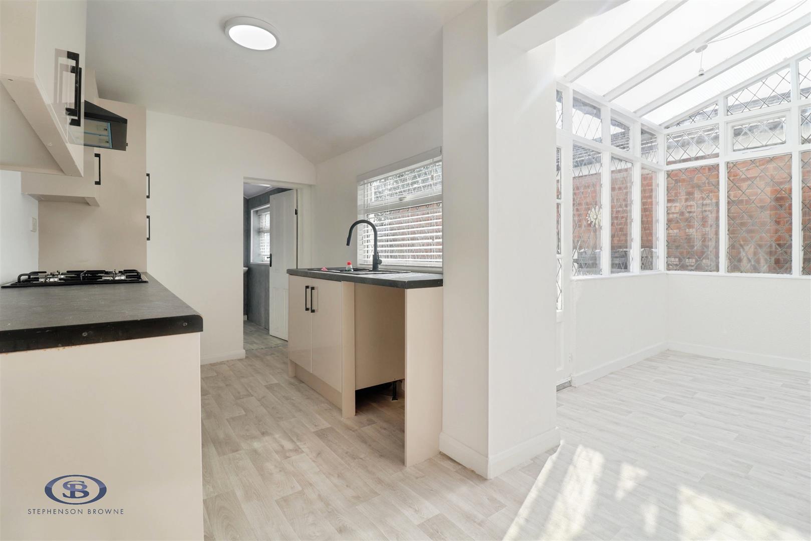 3 bedroom house for sale, Woodshutts Street, Stoke-On-Trent, ST7