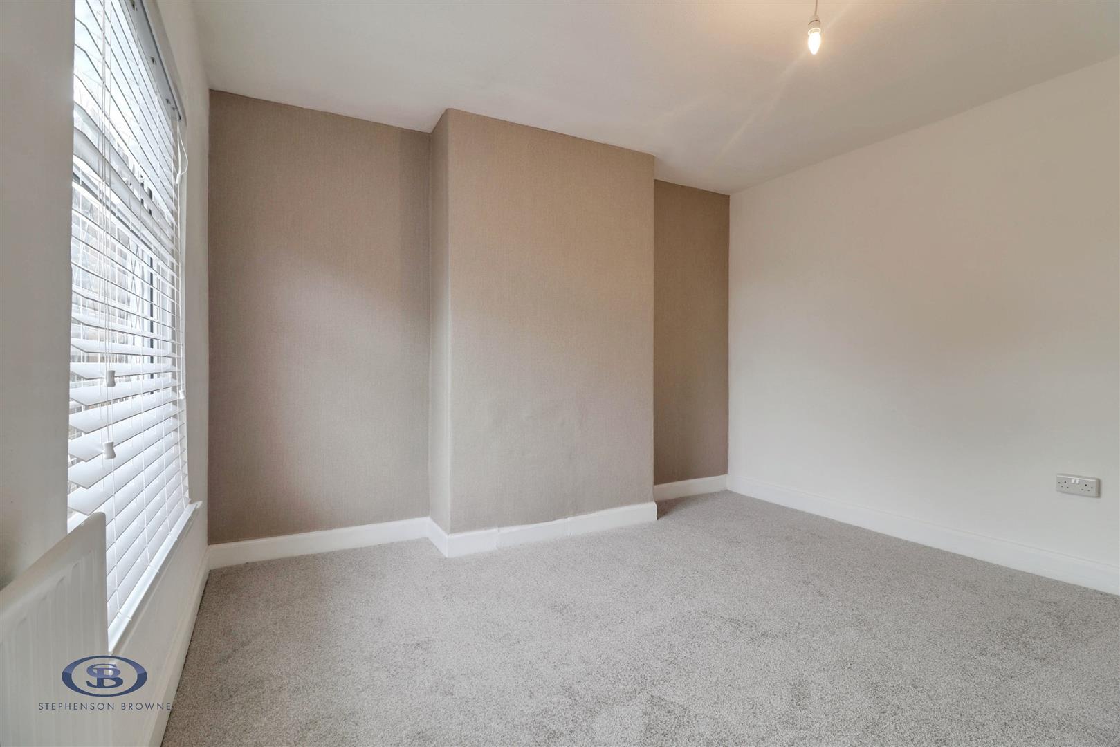 3 bedroom house for sale, Woodshutts Street, Stoke-On-Trent, ST7, photo 8 of 14