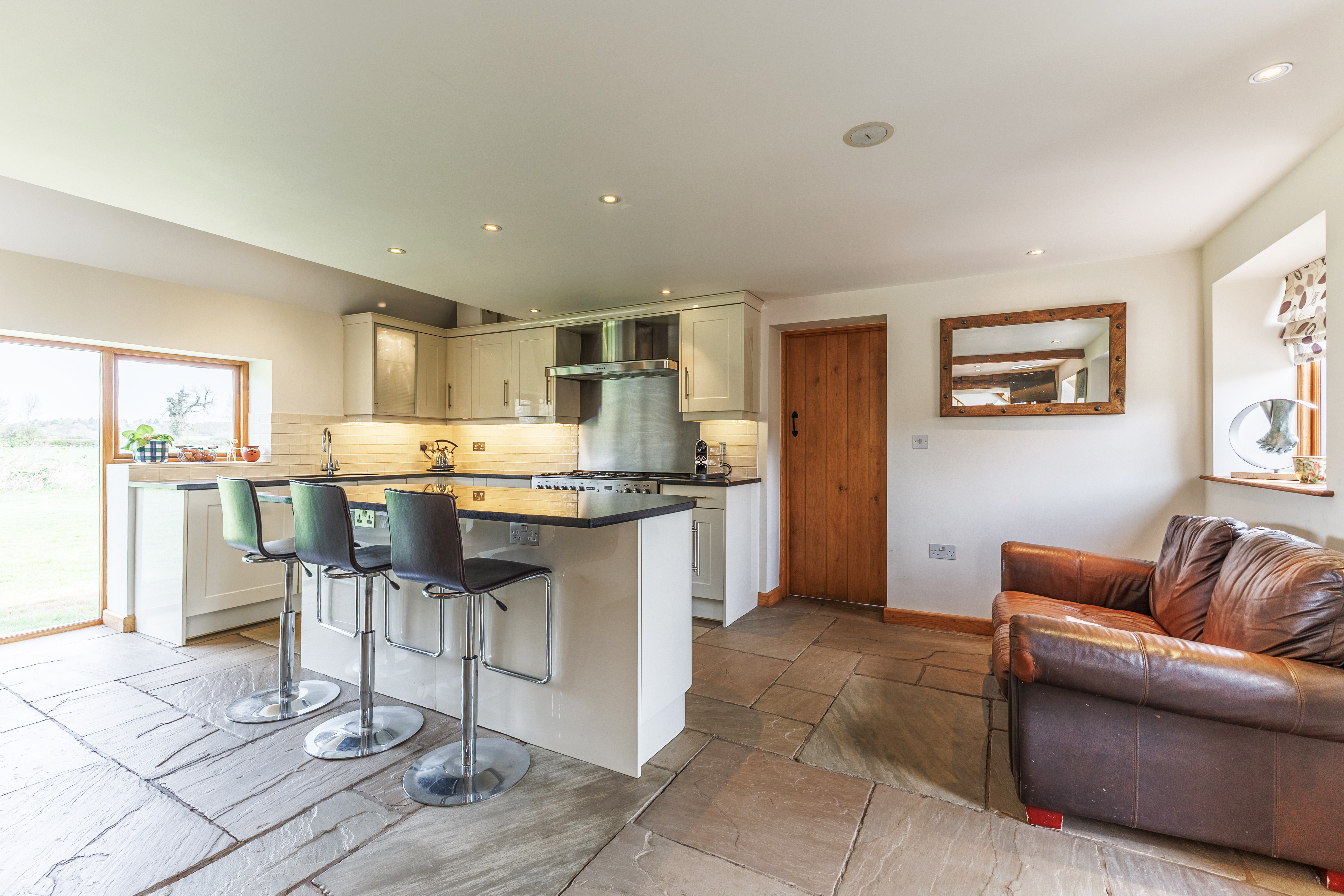 4 bedroom detached barn conversion for sale, Seven Elms Barn, Warwick, CV35