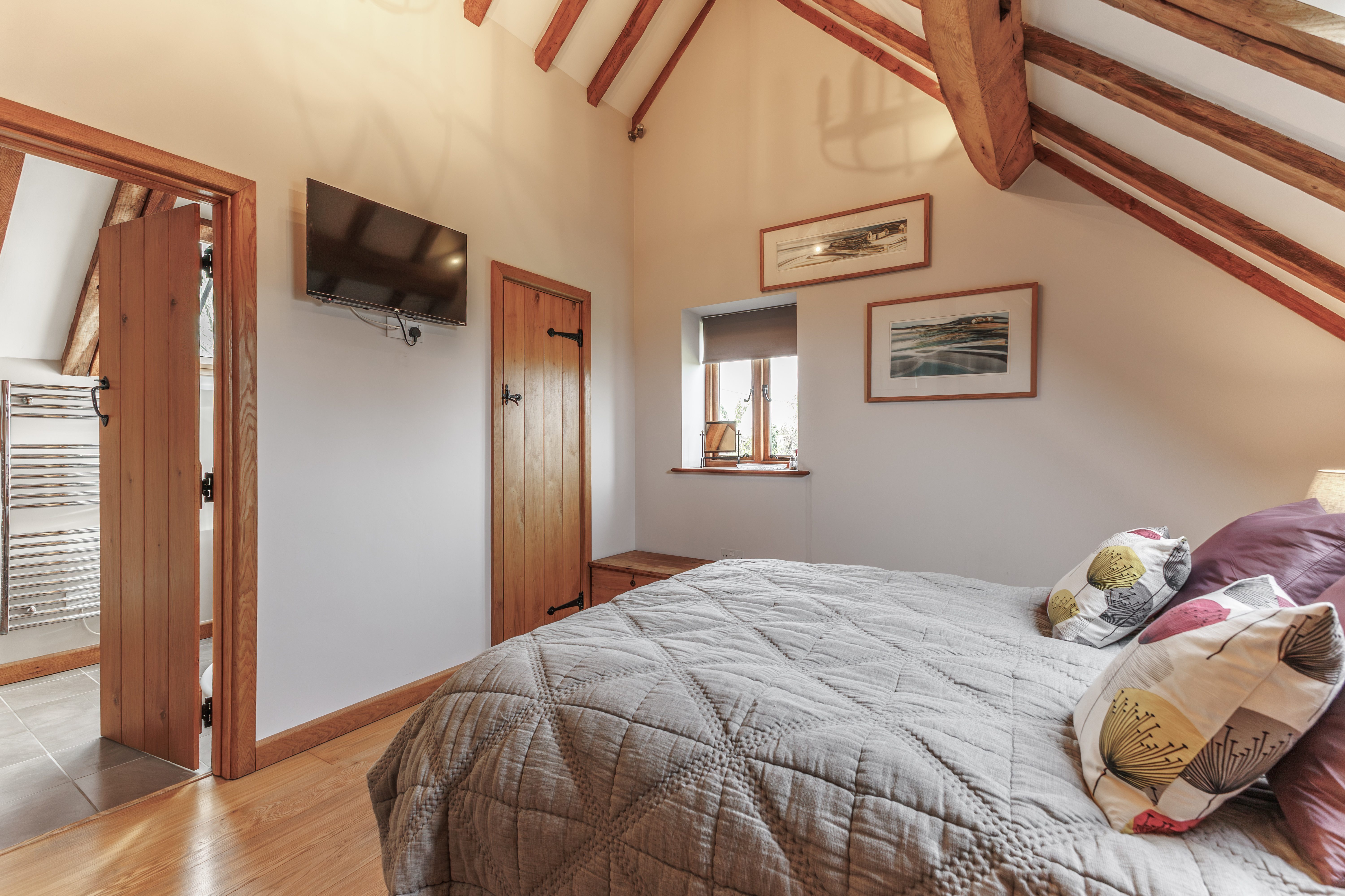 4 bedroom detached barn conversion for sale, Seven Elms Barn, Warwick, CV35