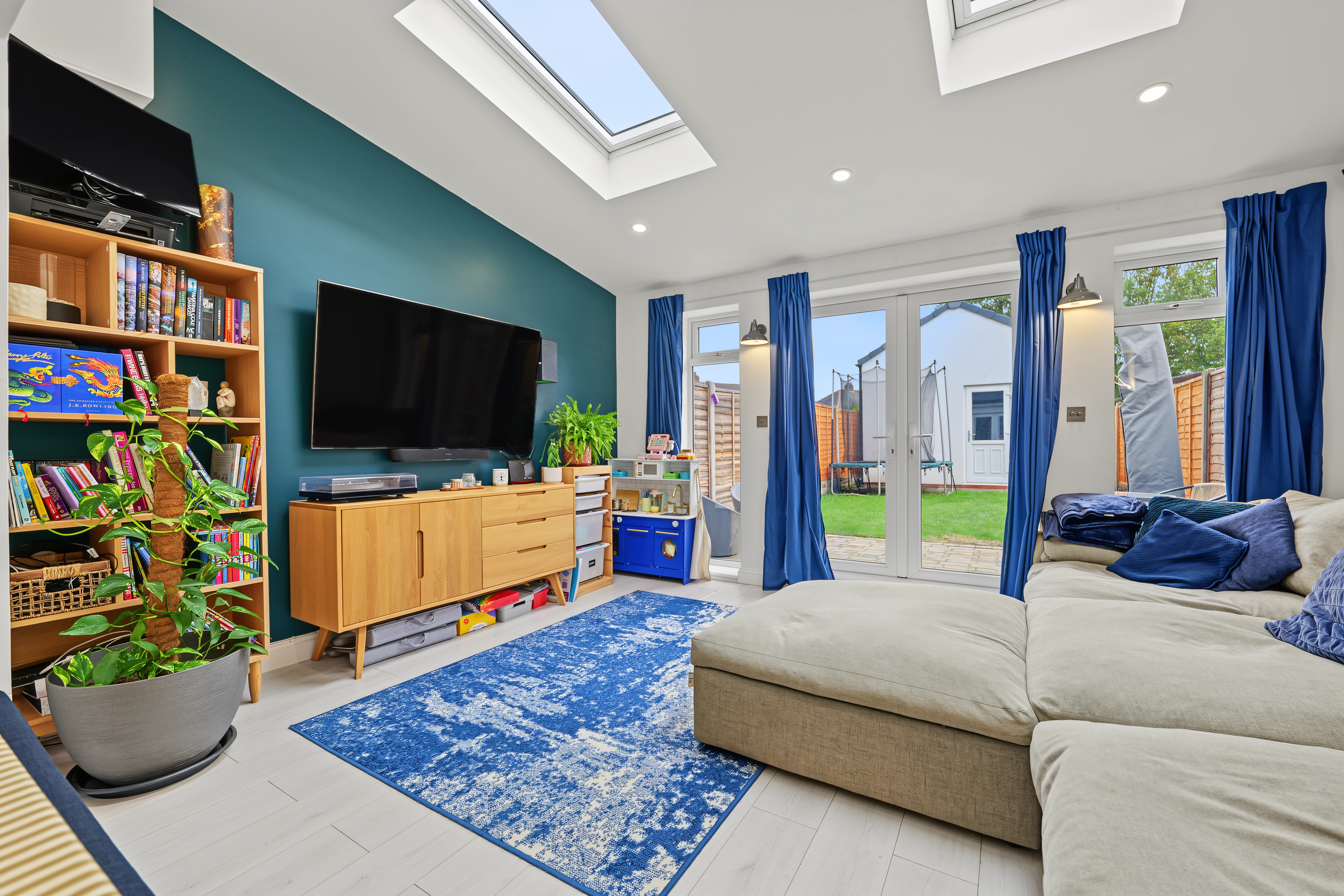 3 bedroom terraced house for sale, Wyken Croft, Coventry, CV2