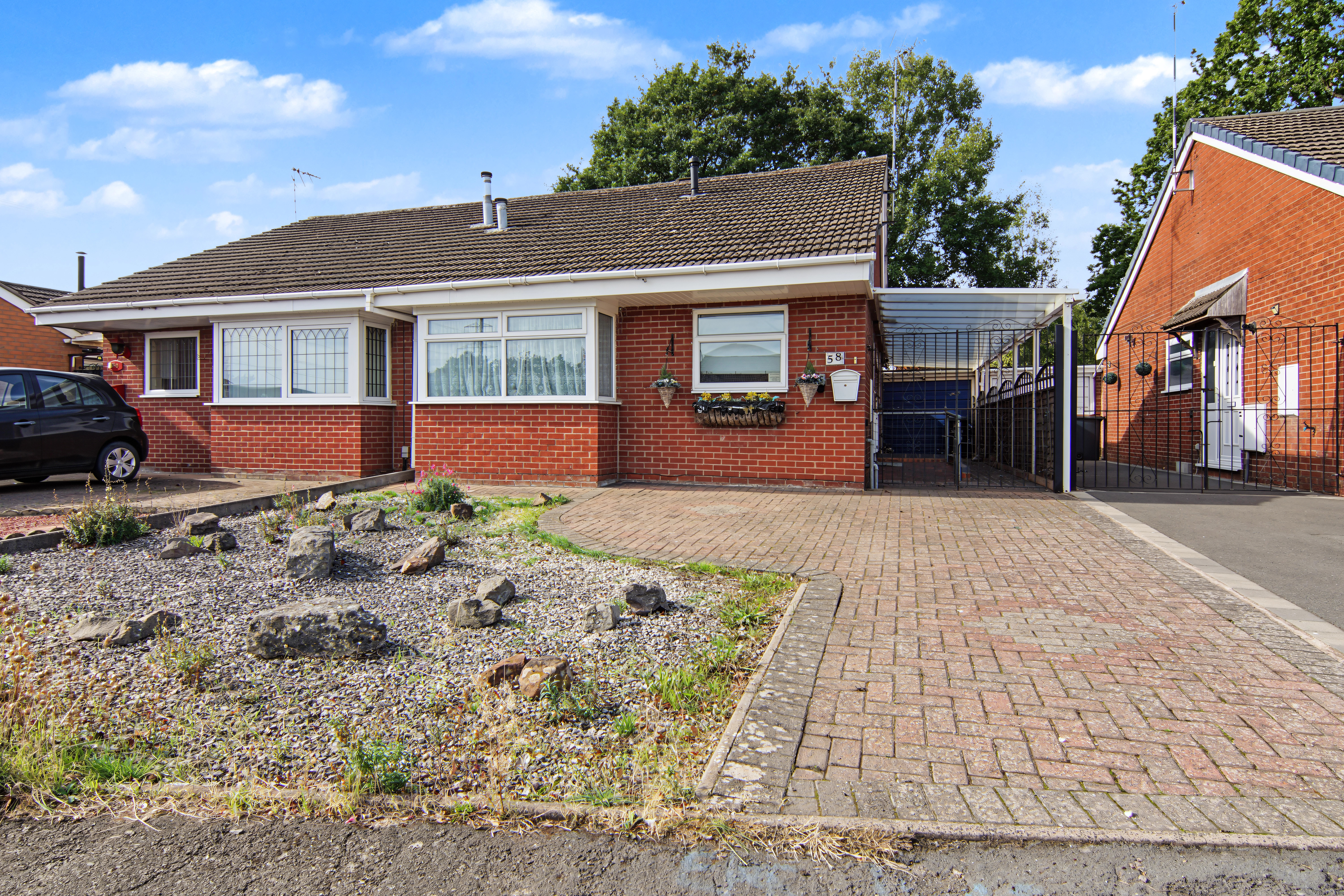2 bedroom semi detached bungalow for sale, Ashington Road, Bedworth, CV12, photo 1