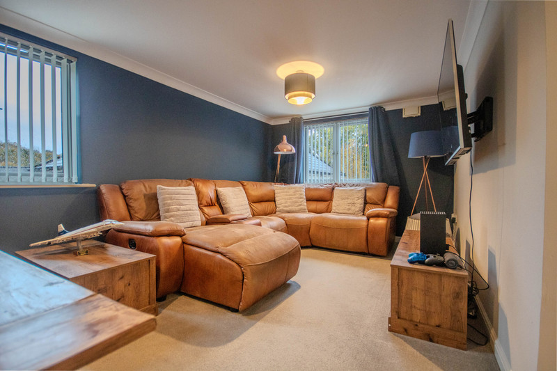 2 bedroom for sale, Llyn House Golden Mile View, Newport, NP20, photo 4