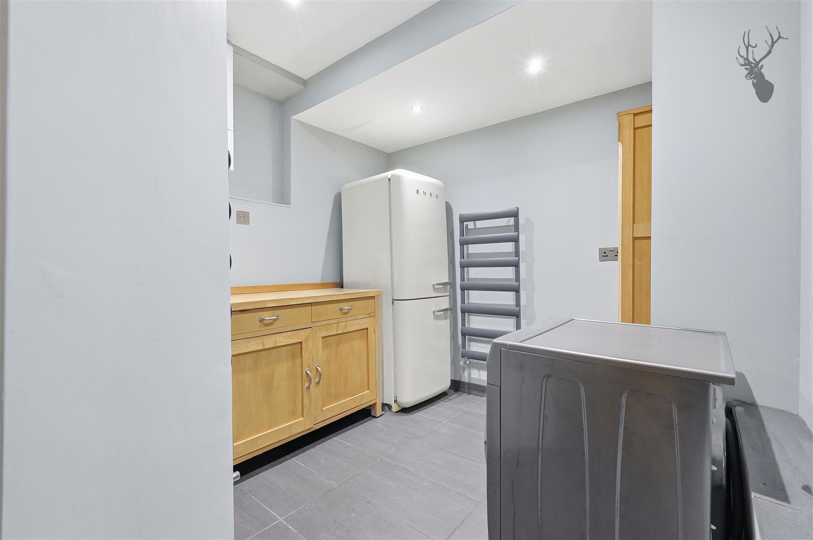 5 bedroom semi detached house for sale, Westbury Lane, Buckhurst Hill, IG9, photo 13 of 20