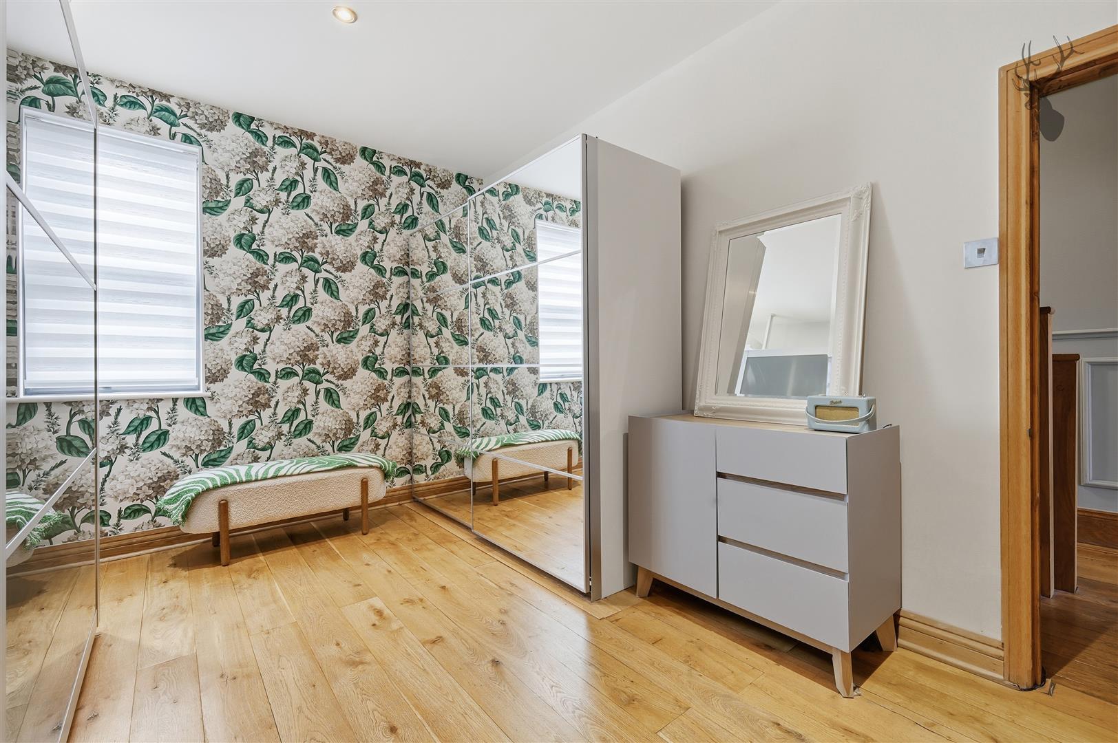 5 bedroom semi detached house for sale, Westbury Lane, Buckhurst Hill, IG9, photo 19 of 20