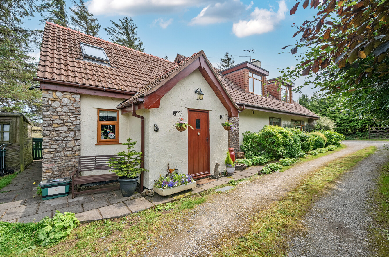 4 bedroom detached house for sale, Rhiwiau Nursery, Denbigh, LL16