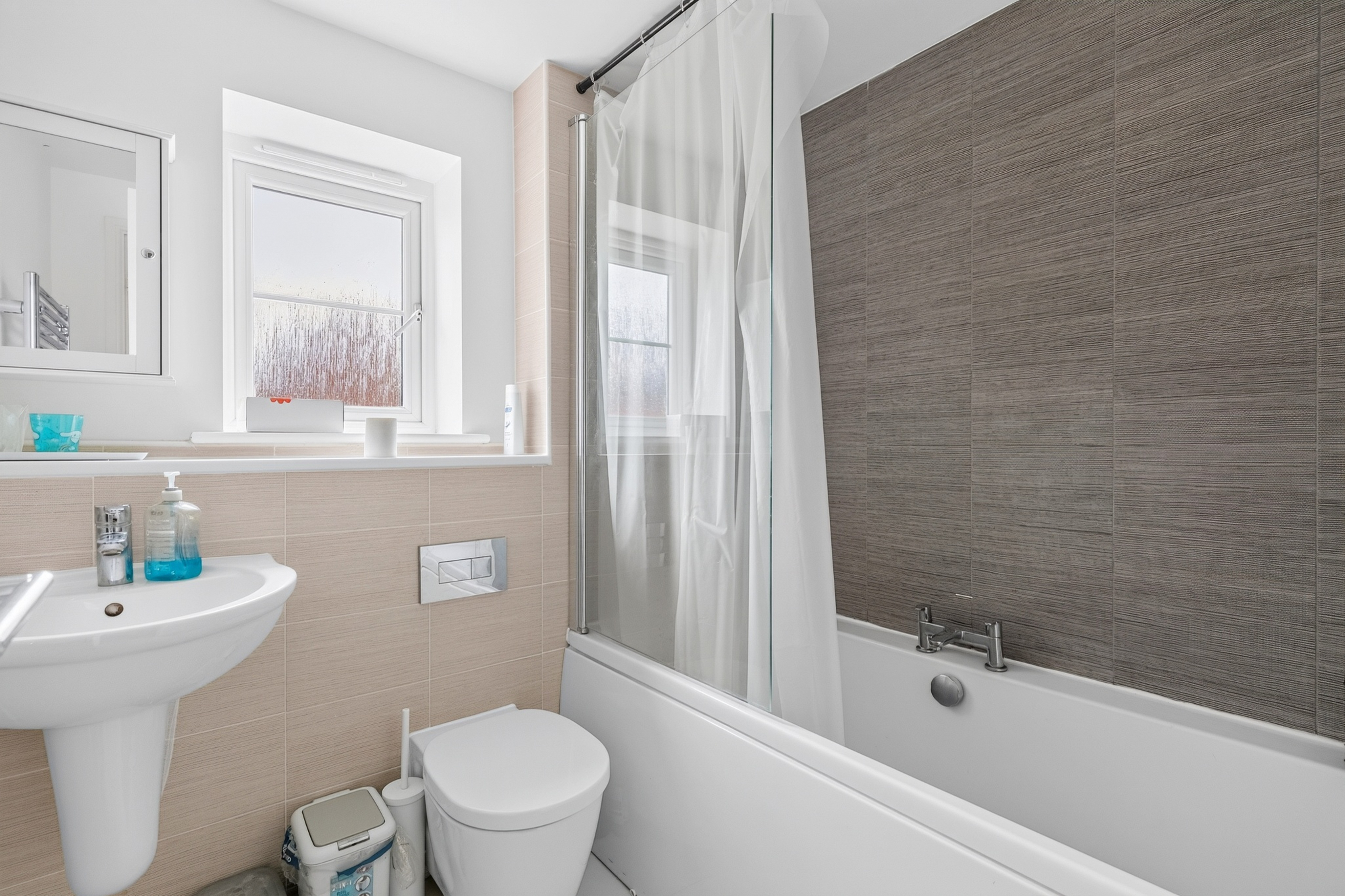 3 bedroom semi detached house for sale, Squirrels Street, Stratford-Upon-Avon, CV37
