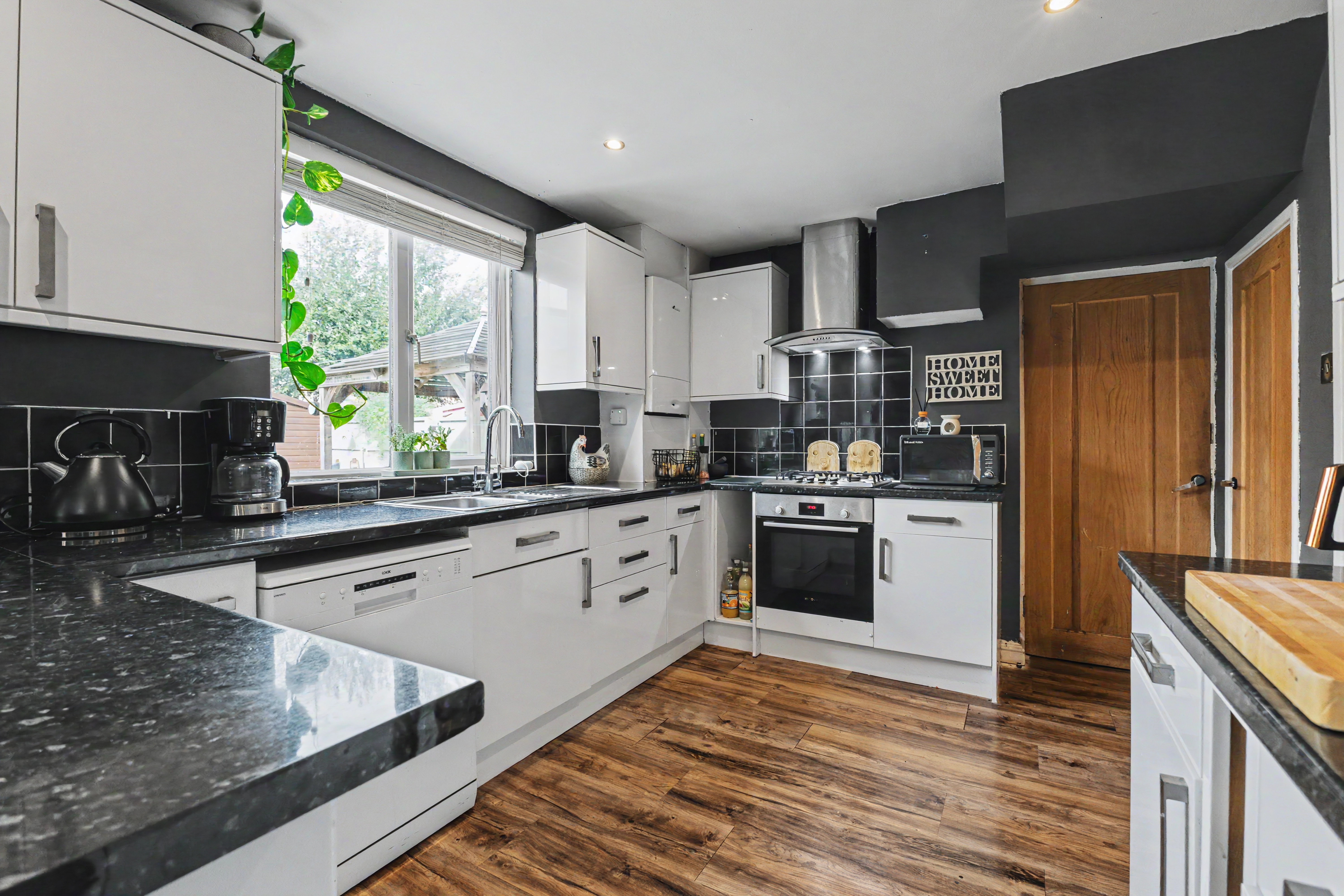 3 bedroom semi detached house for sale, Meadow Road, Evesham, WR11