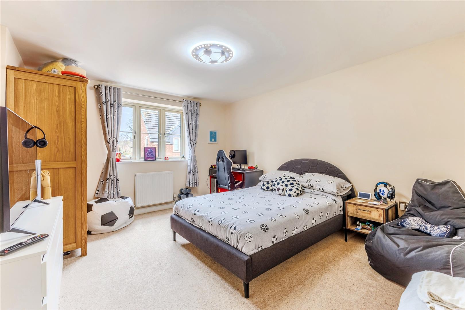 4 bedroom detached house for sale, Wilkins Close, Shipston-On-Stour, CV36