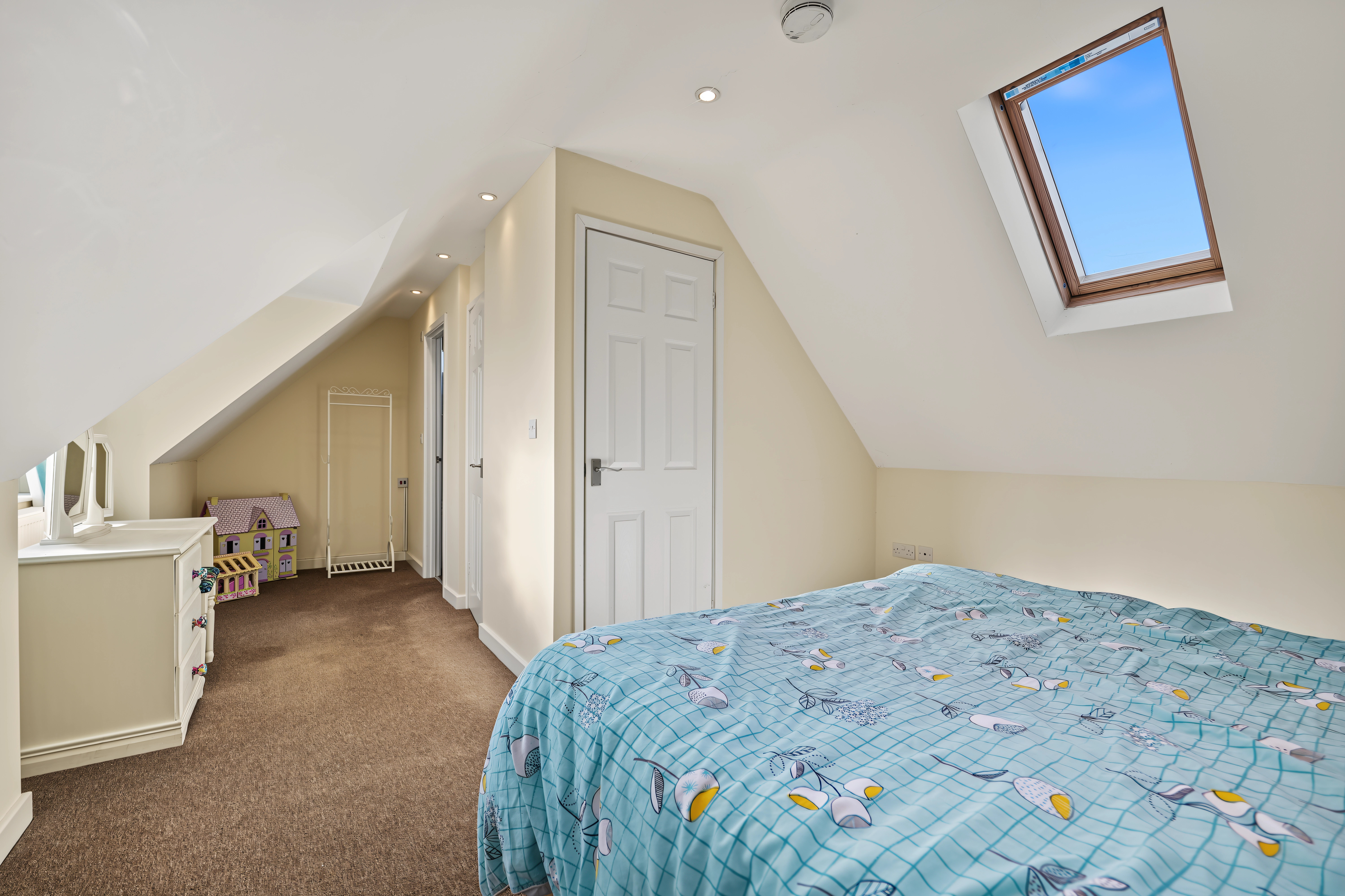 2 bedroom semi detached dormer bungalow for sale, Oldbury Road, Nuneaton, CV10