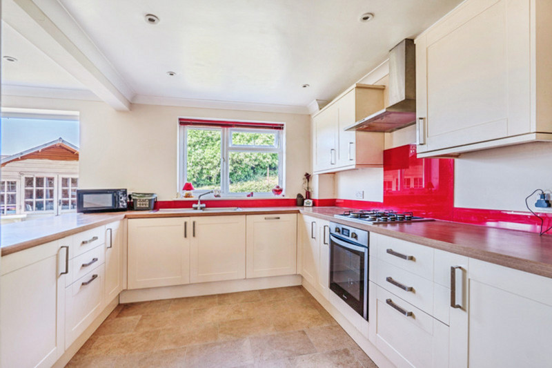 3 bedroom for sale, Trevelyan St. Hubert Road, Andover, SP10, photo 4