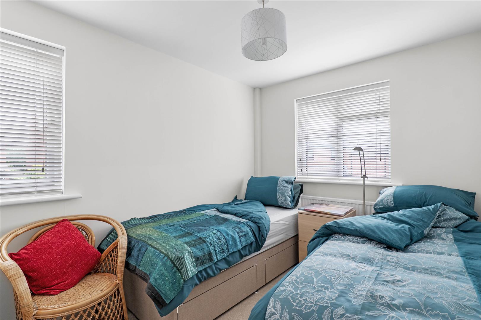 4 bedroom detached house for sale, St. James Close, Evesham, WR11
