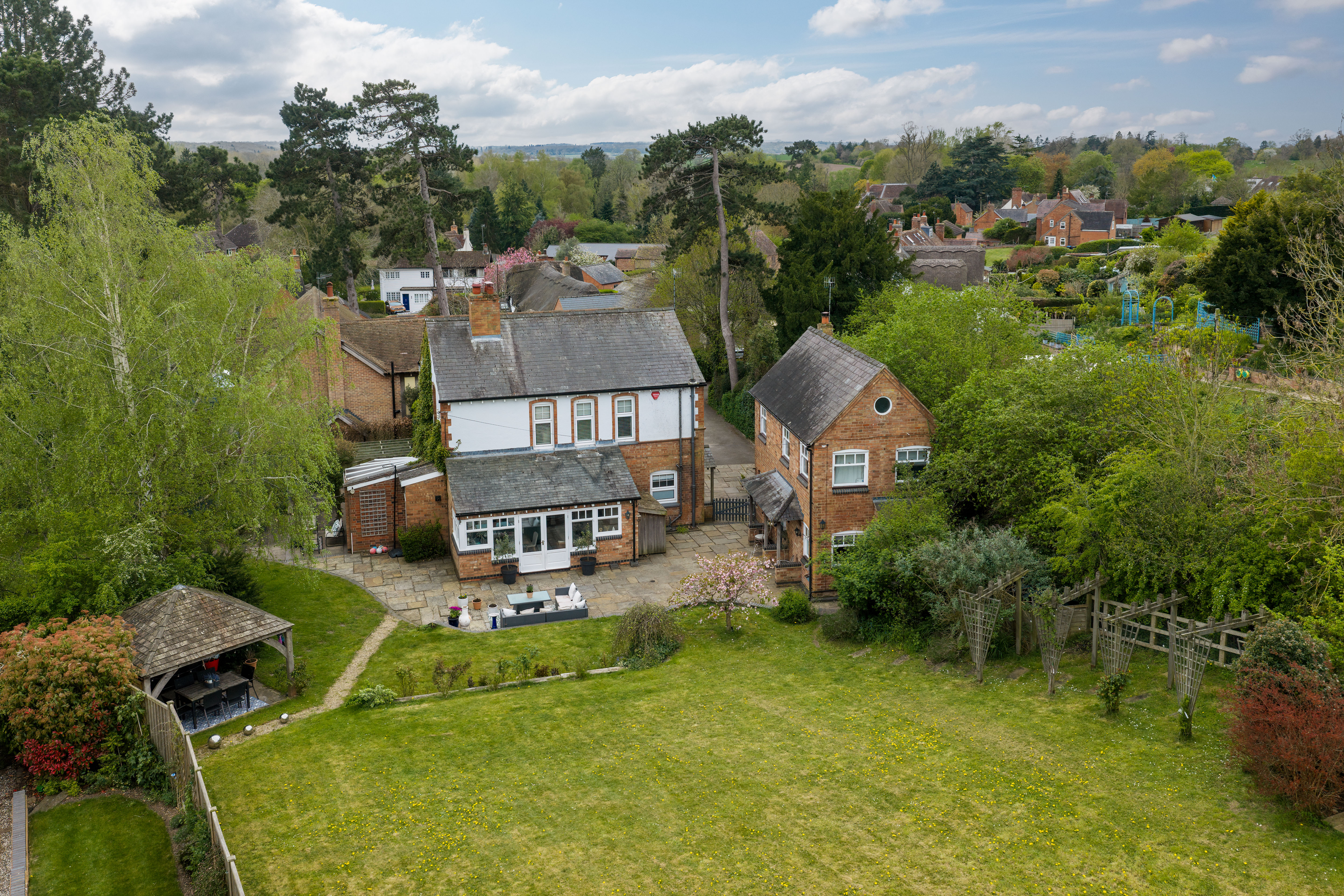 6 bedroom detached house for sale, Pinecroft, Warwick, CV35