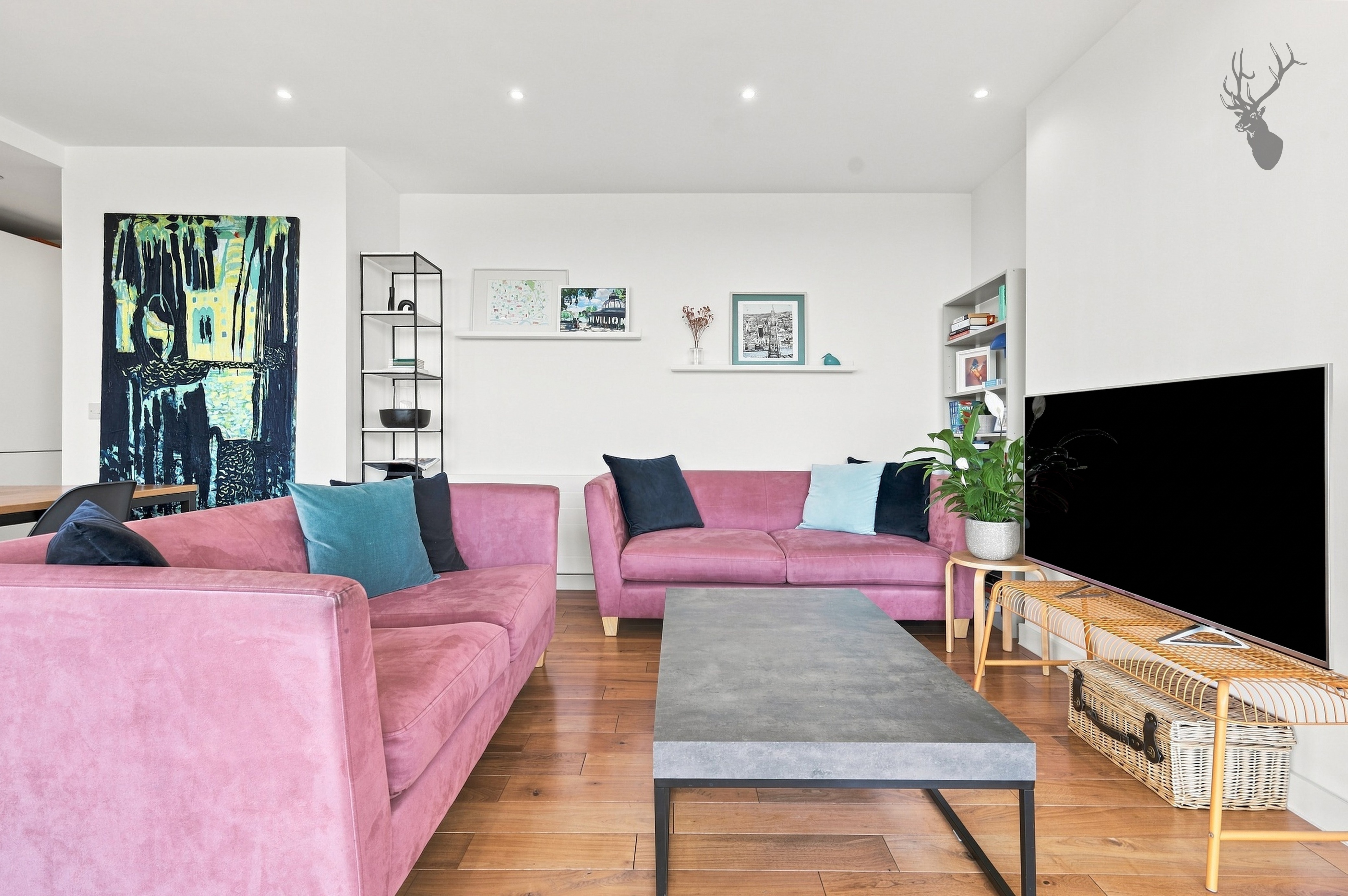 3 bedroom apartment for sale, Grand Regent Tower, London, E2, photo 8 of 20