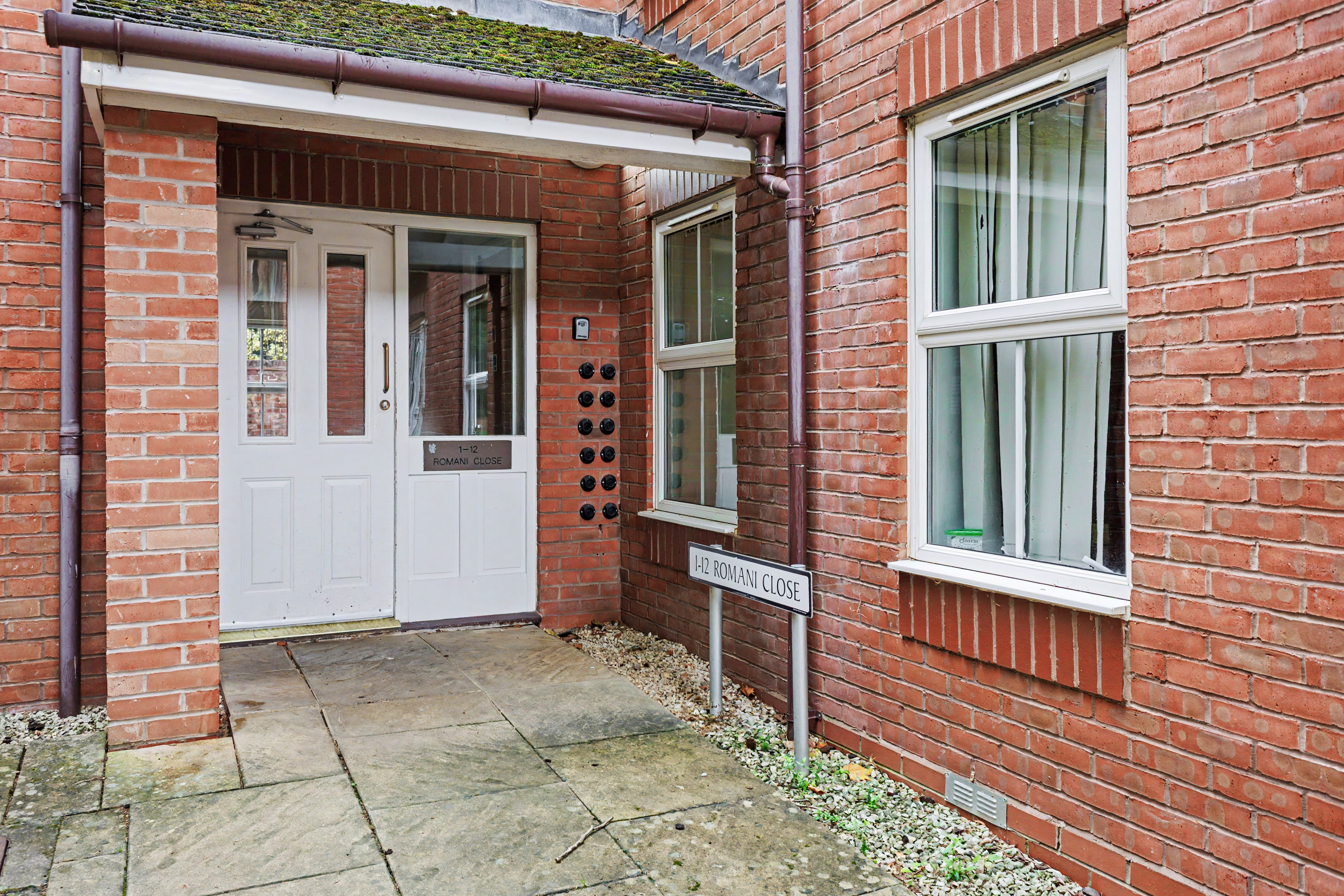 1 bedroom flat for sale, Romani Close, Warwick, CV34