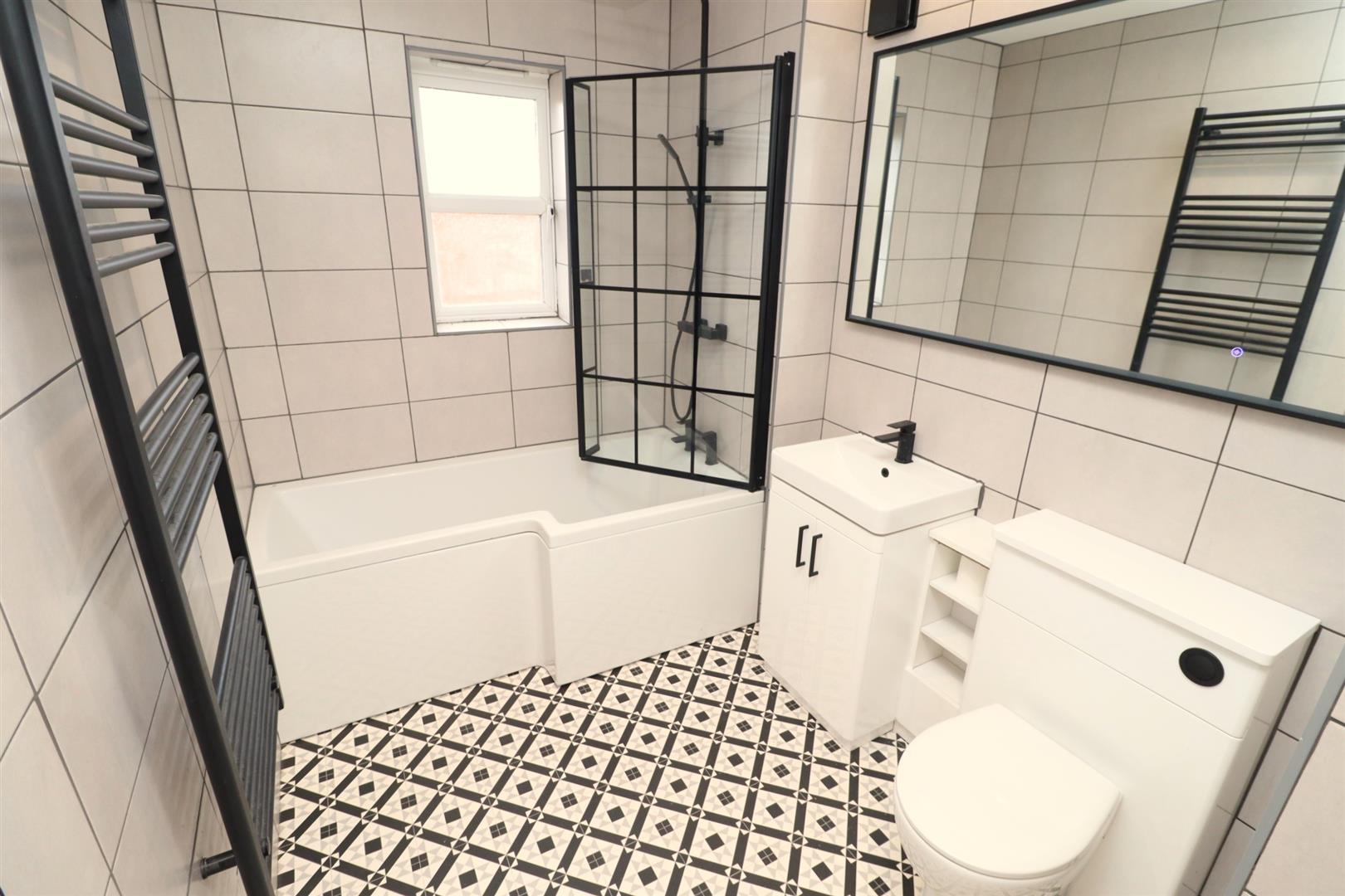 2 bedroom flat for sale, Vernons Mews Black-A-Tree Road, Nuneaton, CV10