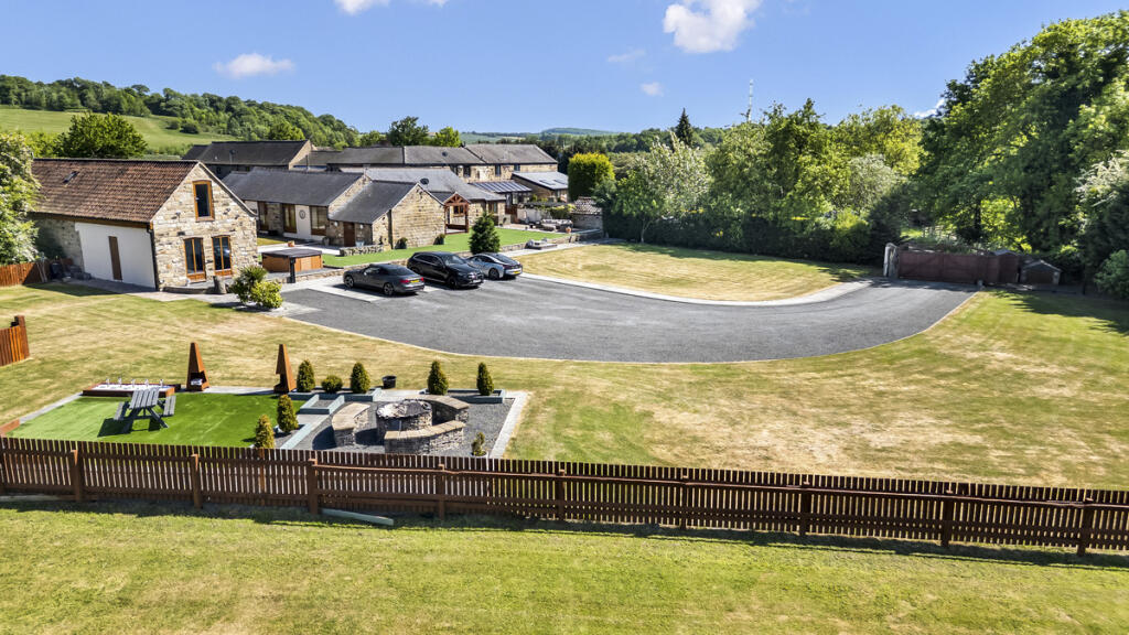 4 bedroom semi detached barn conversion for sale, Elm Tree Farm Court, Rotherham, S65