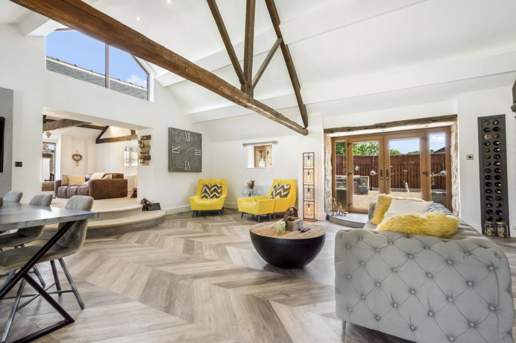 4 bedroom semi detached barn conversion for sale, Elm Tree Farm Court, Rotherham, S65