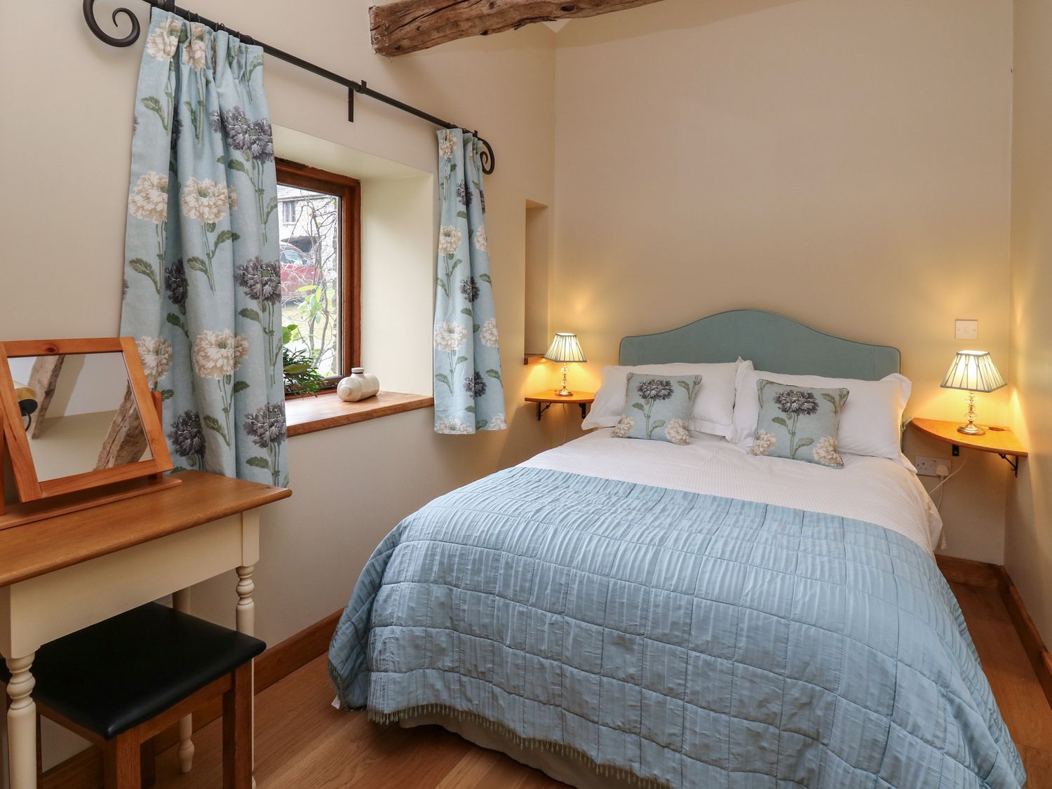 6 bedroom detached house for sale, Coed Y Gof, Llanwrda, SA19