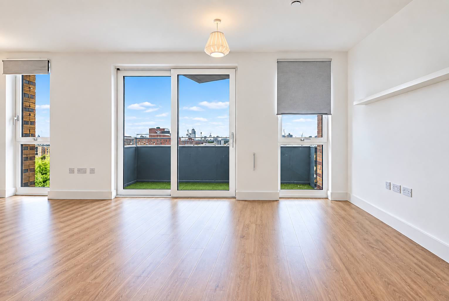 2 bedroom apartment for sale, Ivy Point, London, E3, photo 3