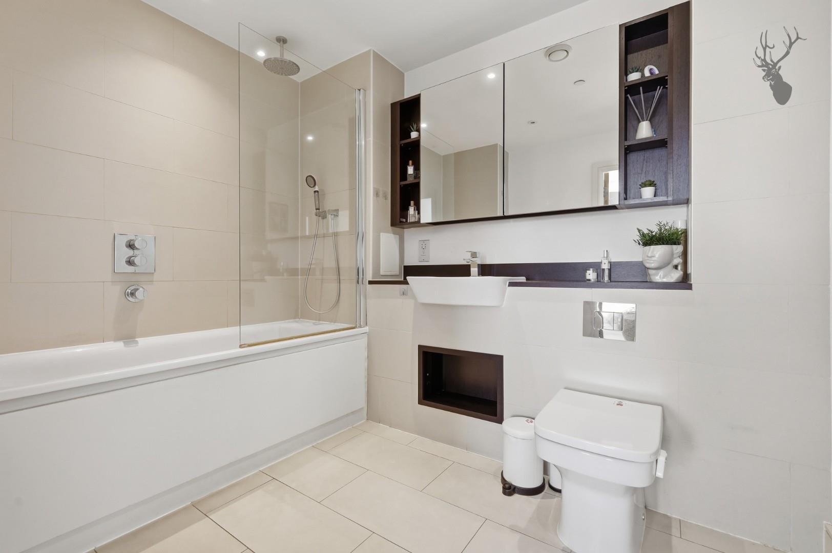 2 bedroom apartment for sale, Ivy Point, London, E3, photo 8 of 16