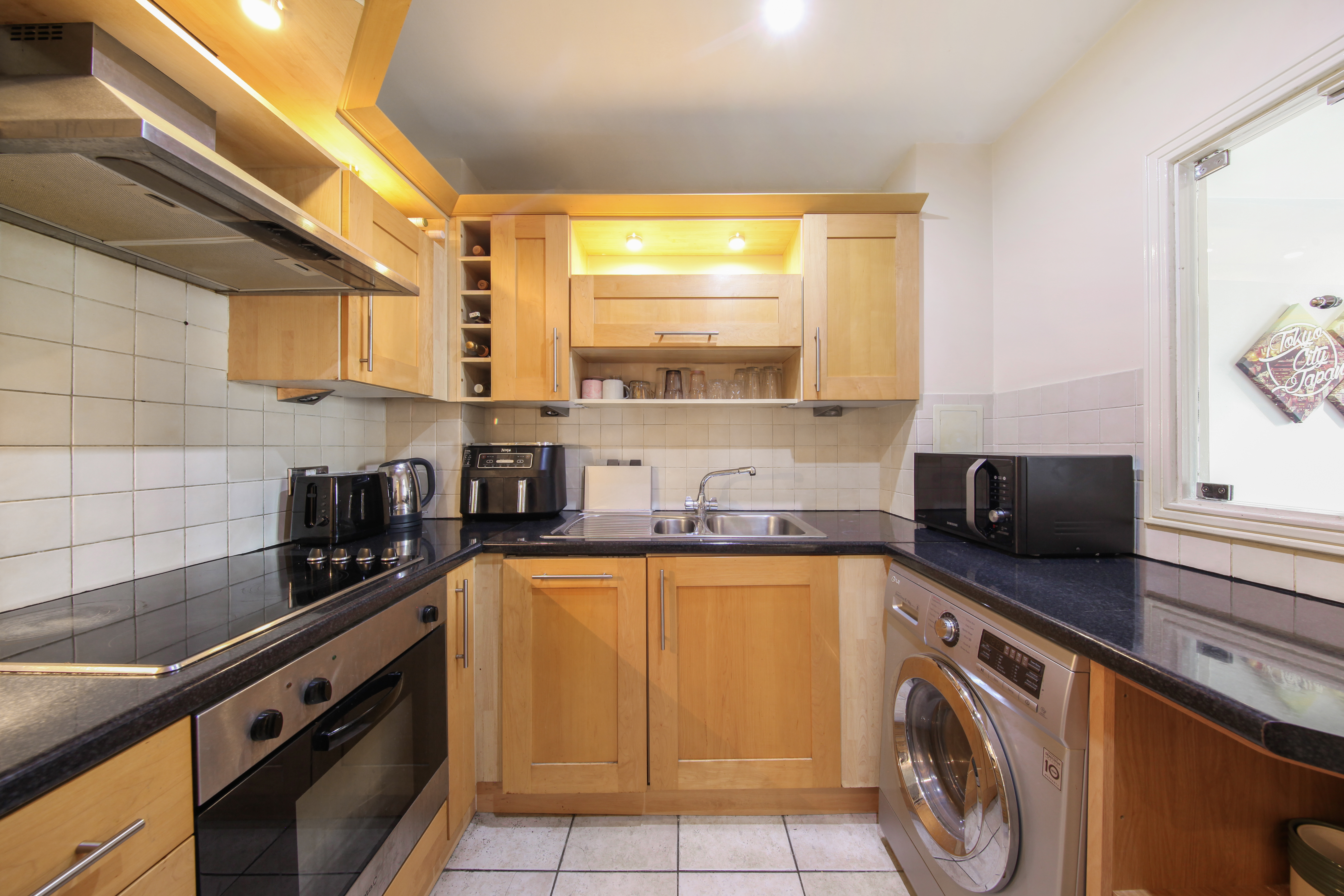 2 bedroom apartment for sale, Central House 32-66 High Street, London, E15, photo 6 of 15