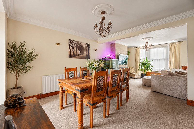 3 bedroom for sale, Park Road, Sittingbourne, ME10