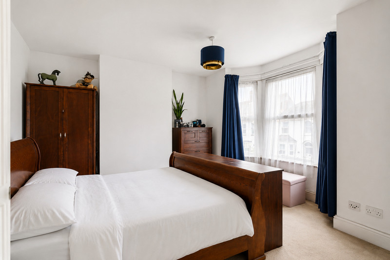 3 bedroom for sale, Park Road, Sittingbourne, ME10
