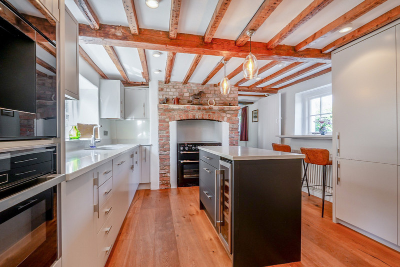 3 bedroom for sale, Alexander Cottage Kimpton, Andover, SP11, photo 3