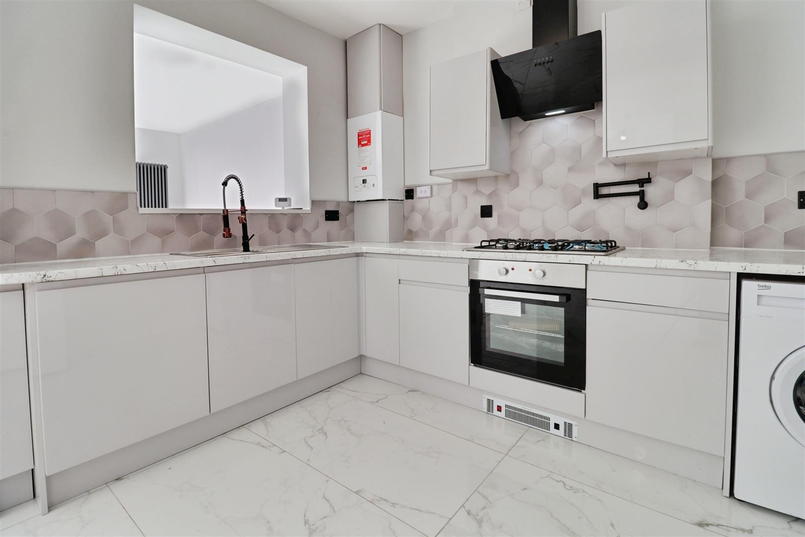 4 bedroom house for sale, Lower Milehouse Lane, Newcastle, ST5, photo 11 of 20