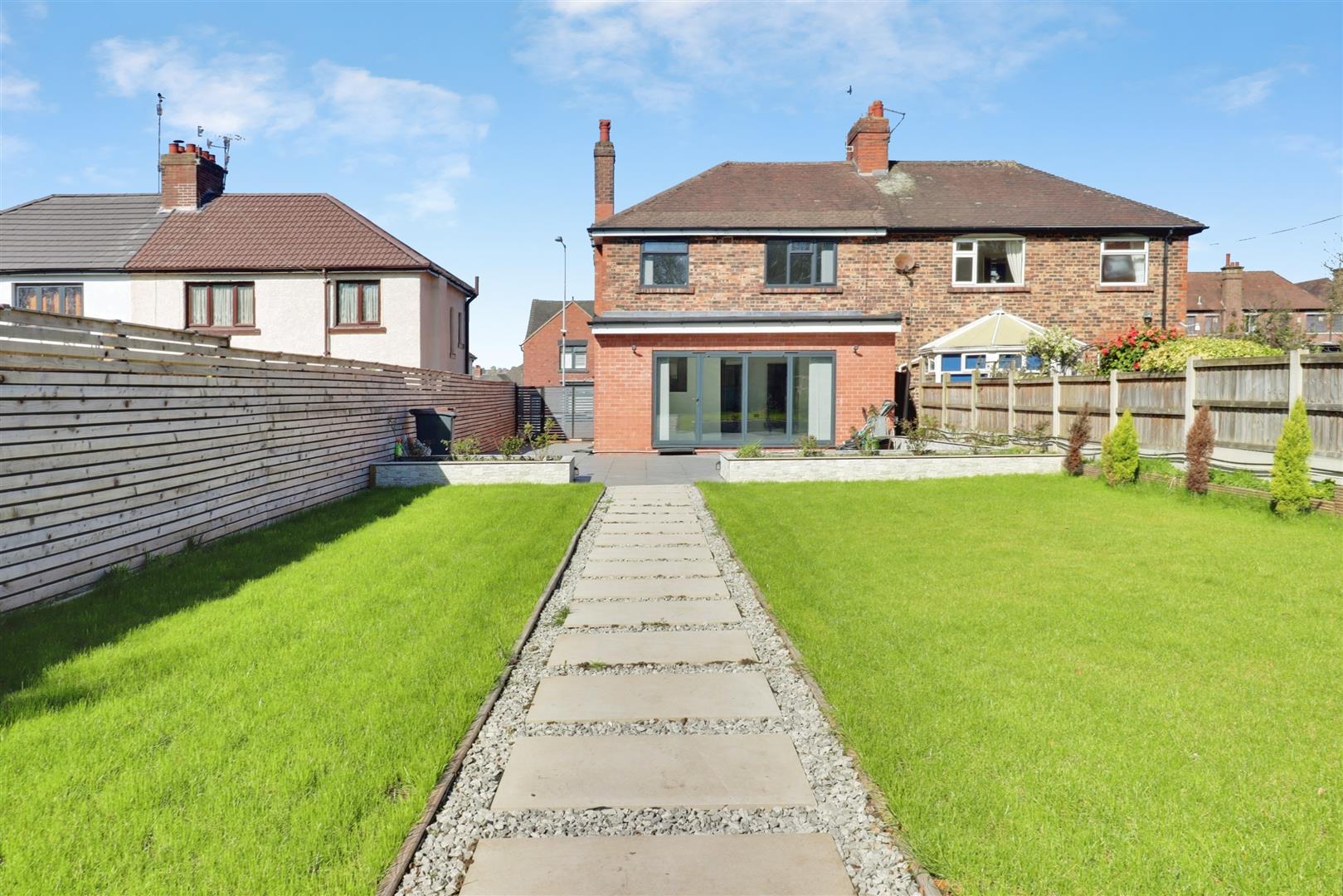 4 bedroom house for sale, Lower Milehouse Lane, Newcastle, ST5, photo 6 of 20