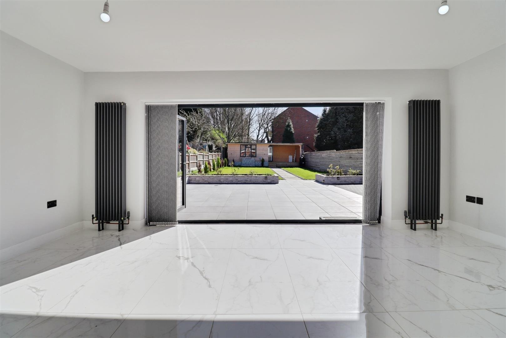 4 bedroom house for sale, Lower Milehouse Lane, Newcastle, ST5, photo 8 of 20