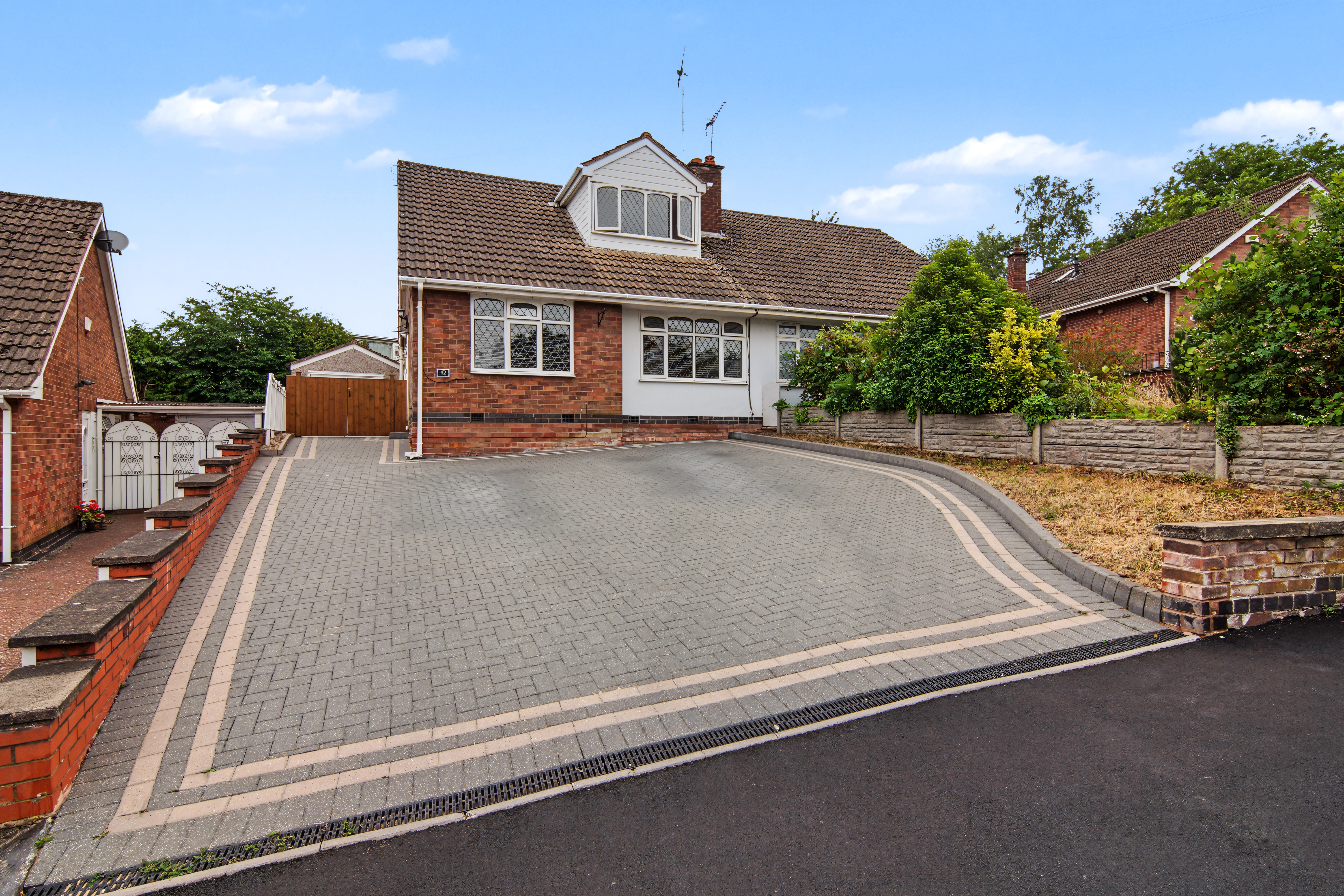 3 bedroom semi detached bungalow for sale, Wellesbourne Road, Coventry, CV5, photo 1