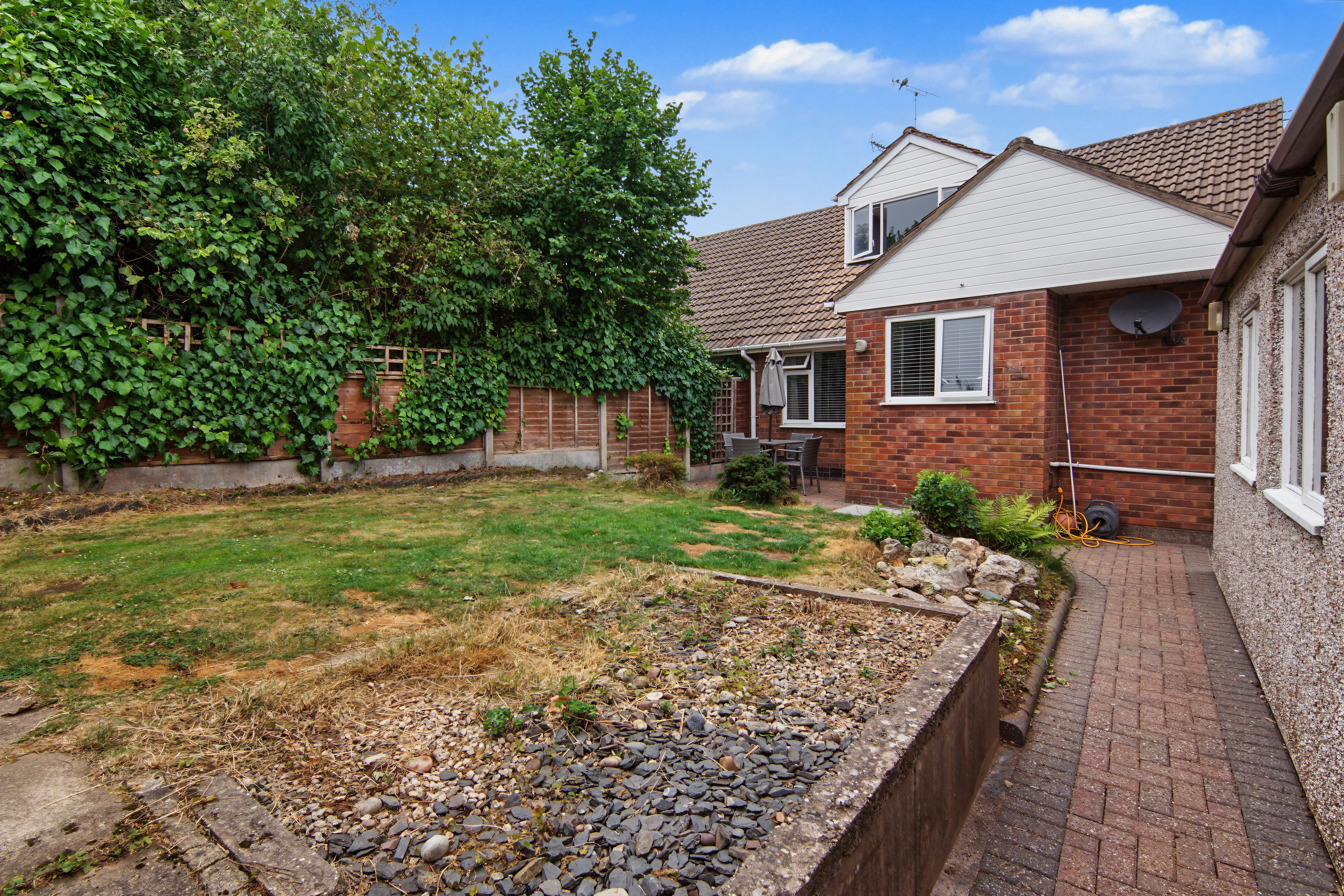 3 bedroom semi detached bungalow for sale, Wellesbourne Road, Coventry, CV5, photo 4