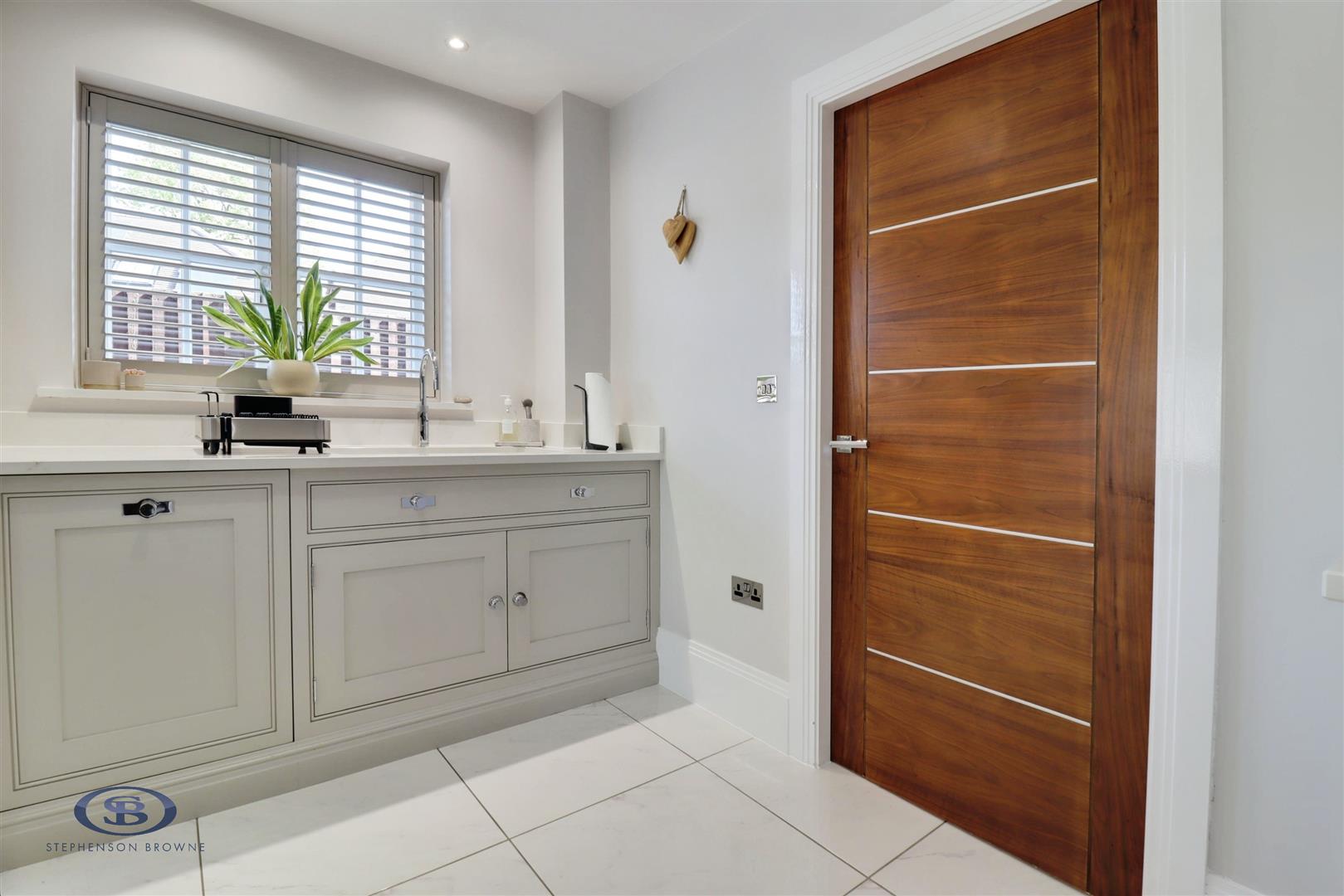 5 bedroom house for sale, Meadowside, Sandbach, CW11, photo 7 of 20