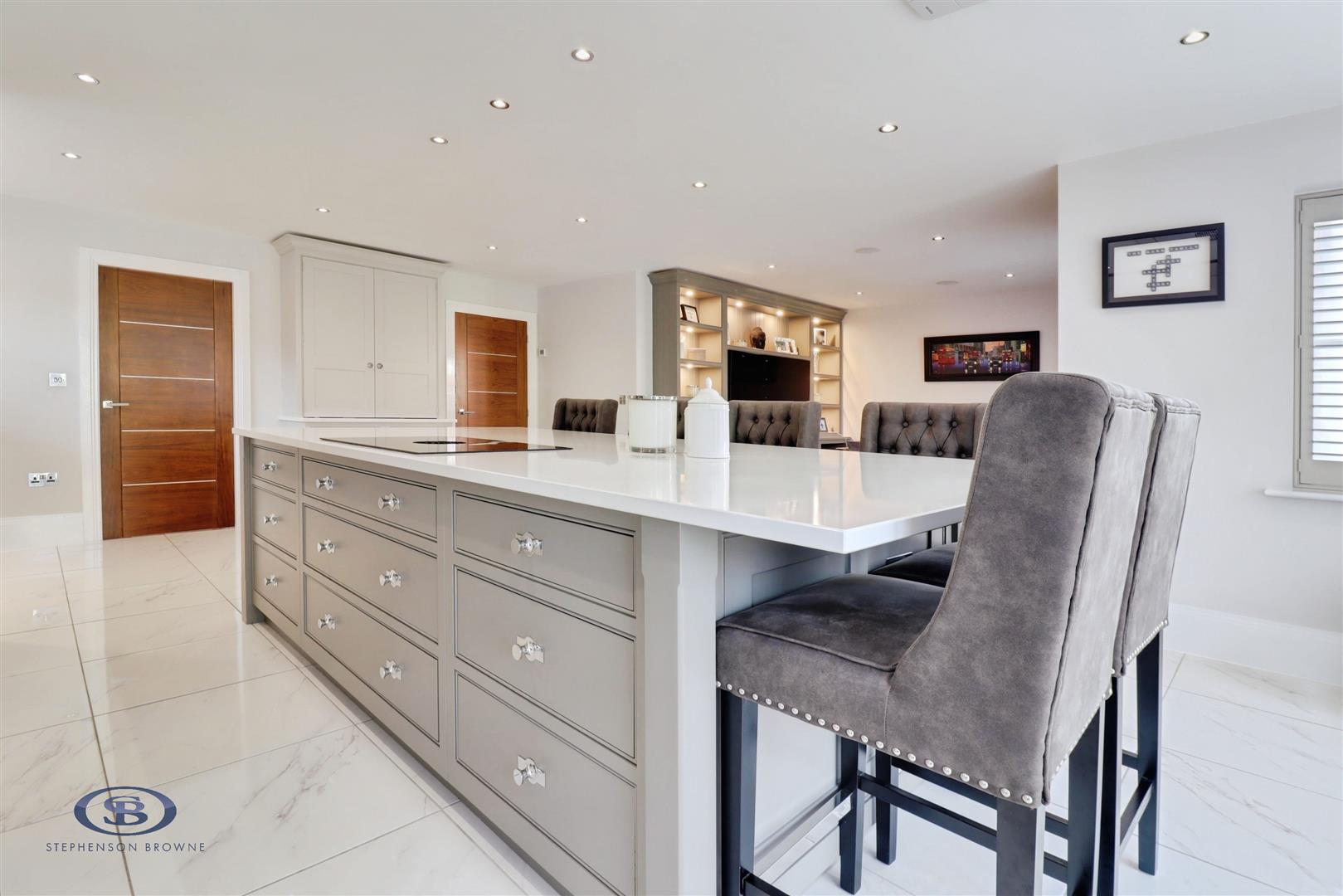 5 bedroom house for sale, Meadowside, Sandbach, CW11, photo 8 of 20
