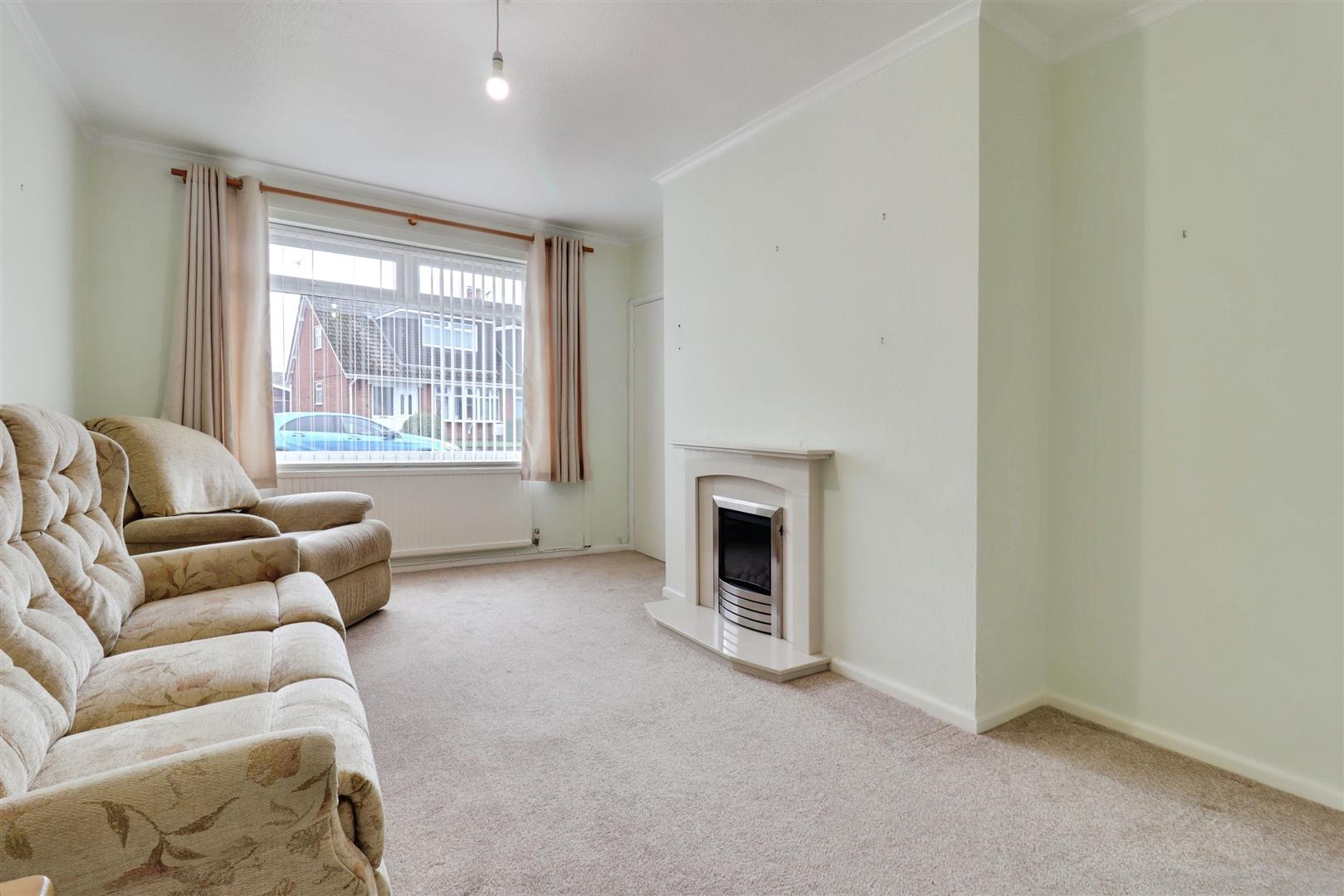 2 bedroom house for sale, Campbell Close, Crewe, CW1, photo 4