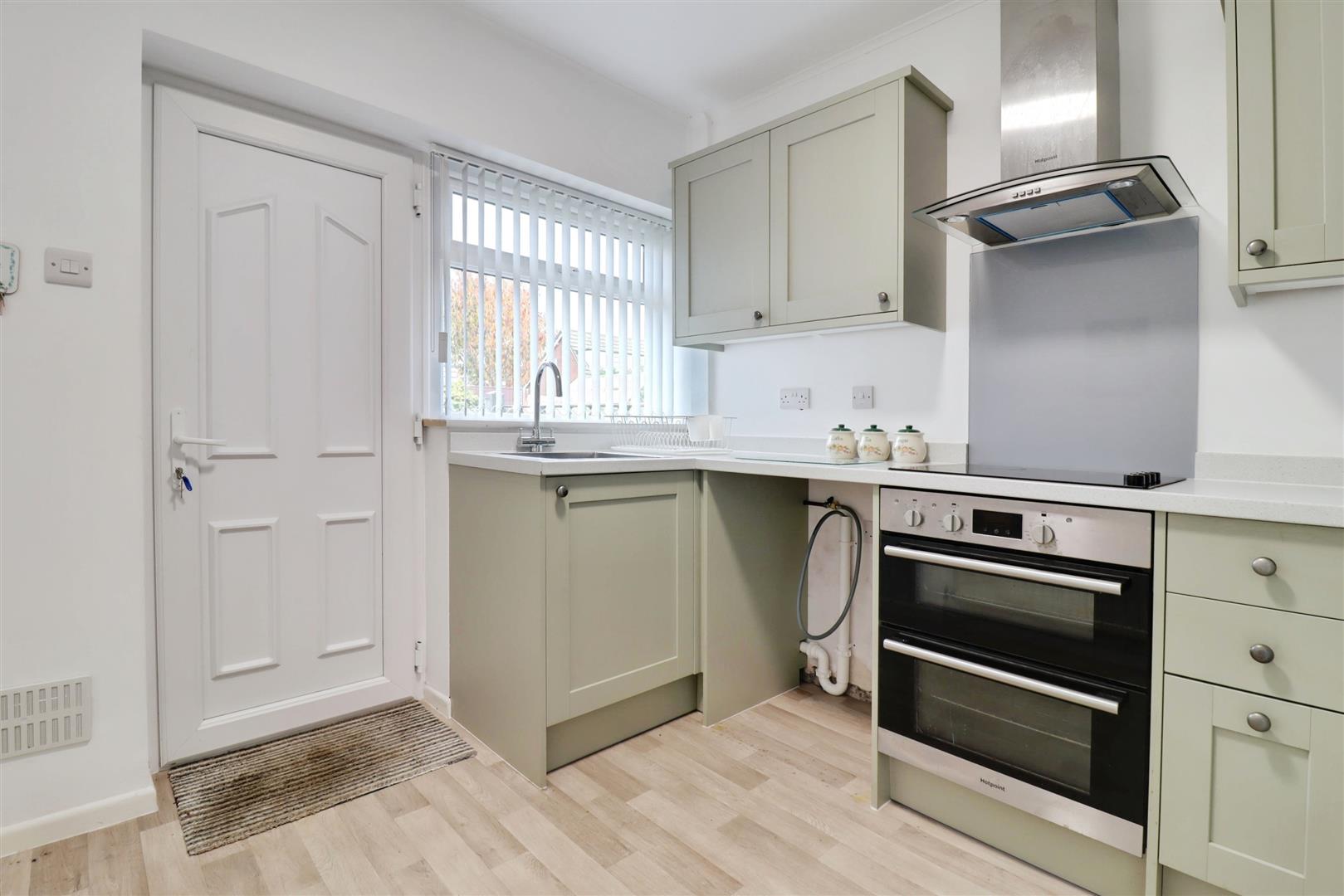 2 bedroom house for sale, Campbell Close, Crewe, CW1, photo 7 of 16