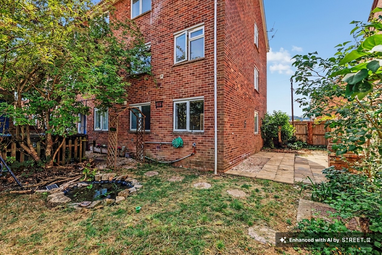 2 bedroom flat for sale, St. Swithins Drive, Stratford-Upon-Avon, CV37