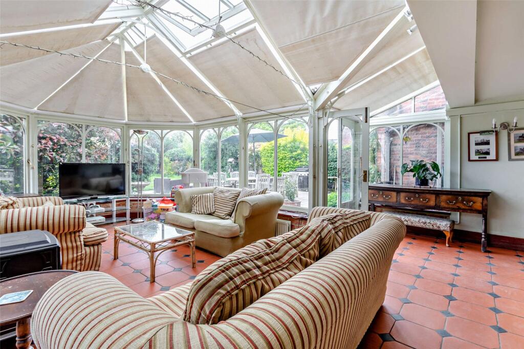 6 bedroom detached house for sale, Manor Farm, Market Harborough, LE16