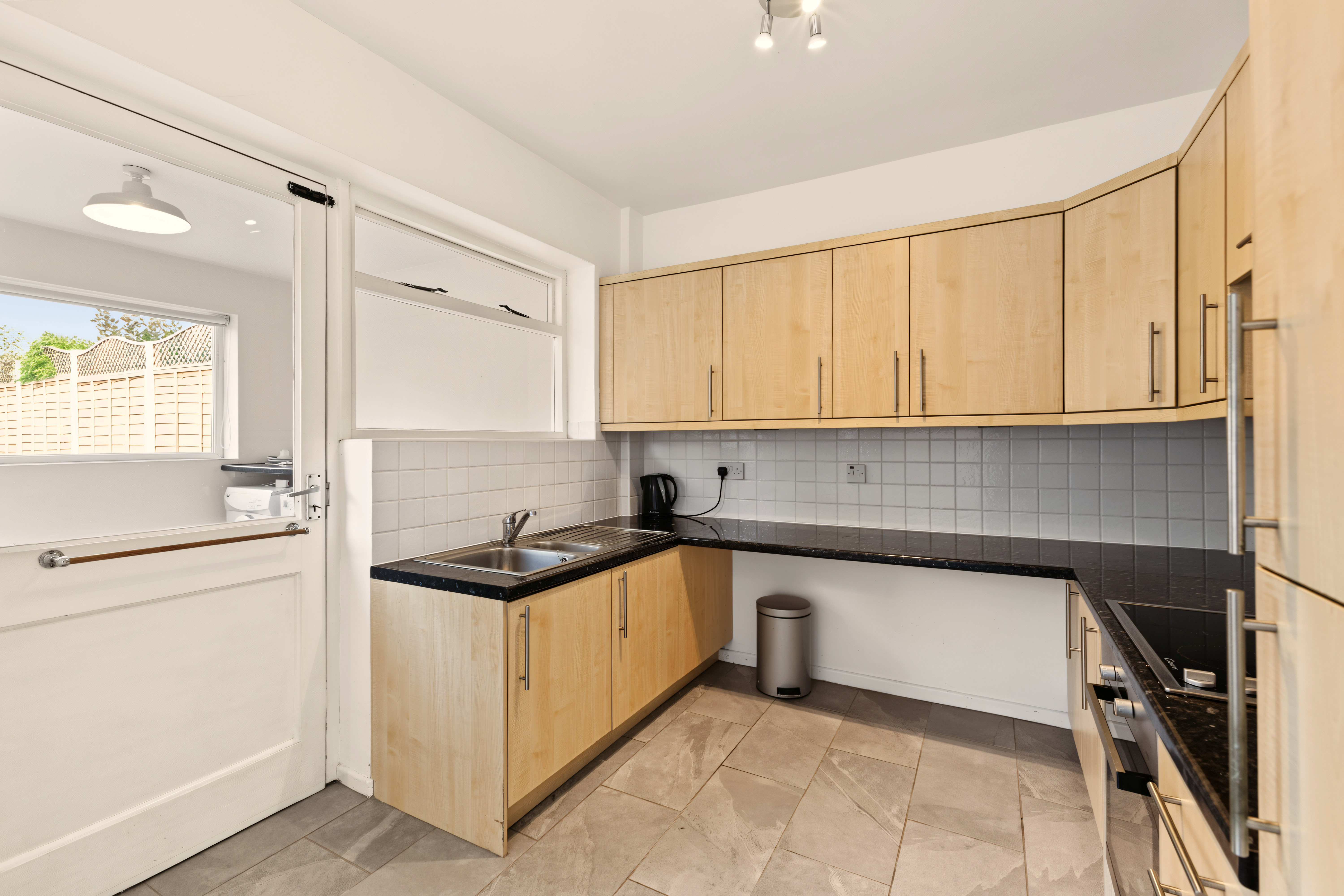 4 bedroom semi detached house for sale, Beech Avenue, Pershore, WR10