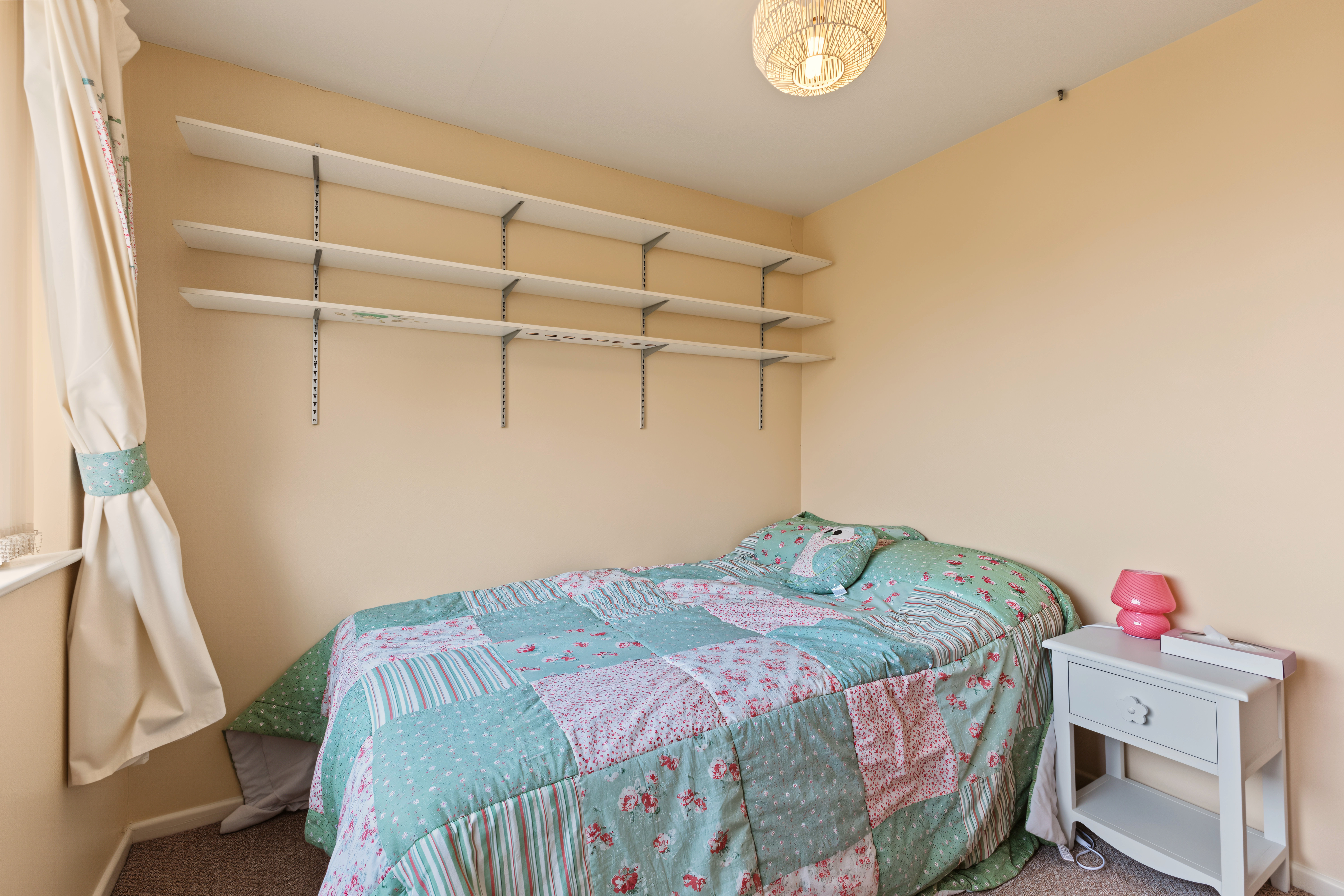 4 bedroom semi detached house for sale, Beech Avenue, Pershore, WR10