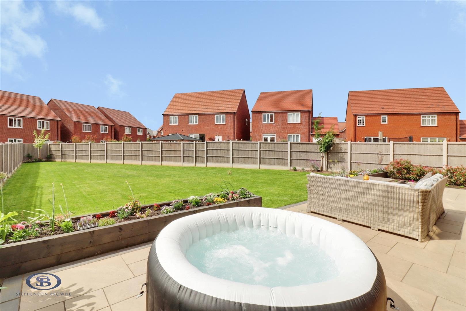 5 bedroom house for sale, Fieldfare Way, Sandbach, CW11, photo 8 of 20