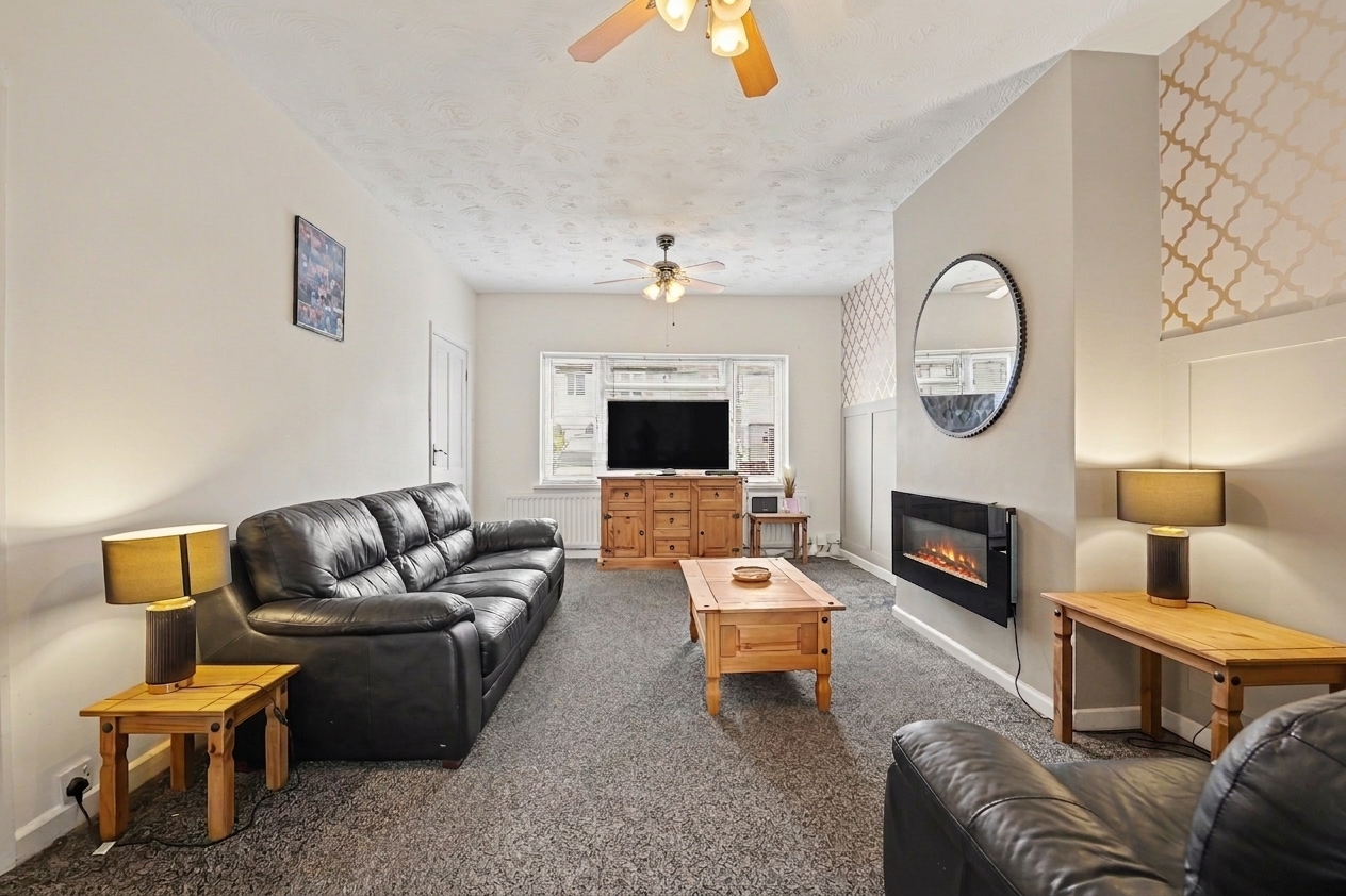 4 bedroom semi detached house for sale, Thomas Lane Street, Coventry, CV6