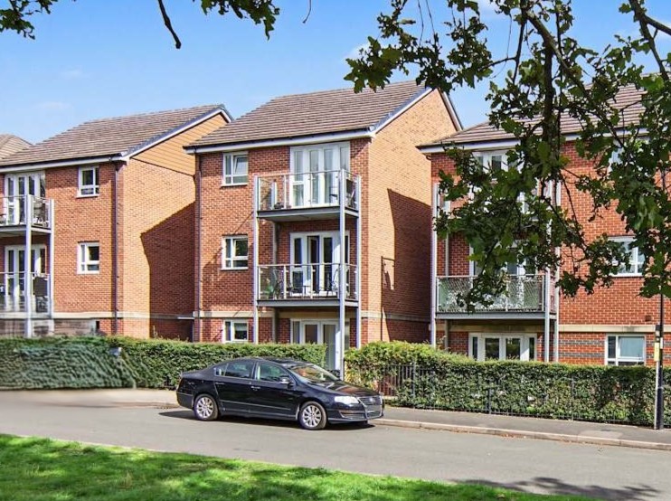 2 bedroom flat for sale, Philmont Court, Coventry, CV4, photo 1
