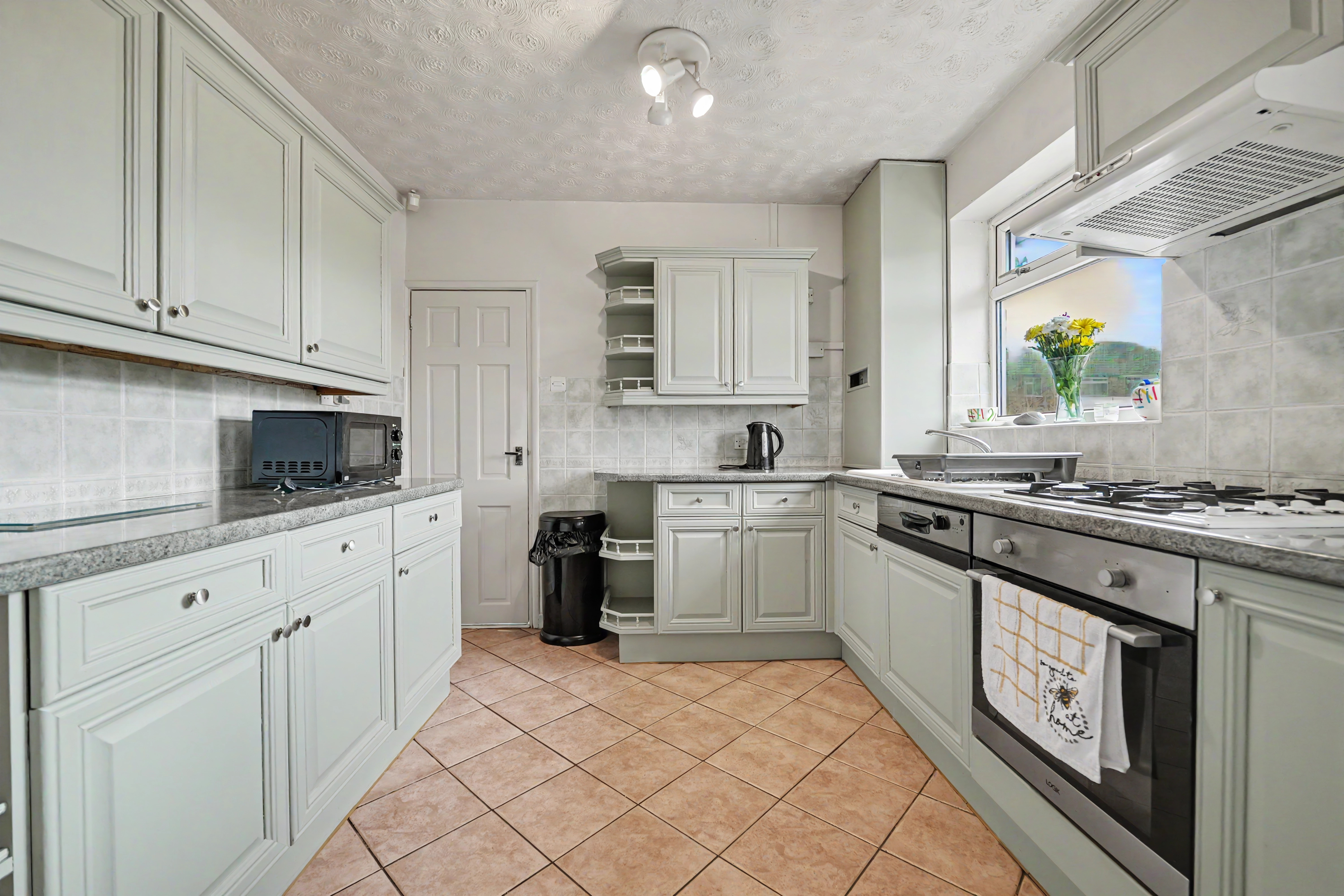 3 bedroom semi detached bungalow for sale, Cleveland Road, Bedworth, CV12, photo 3