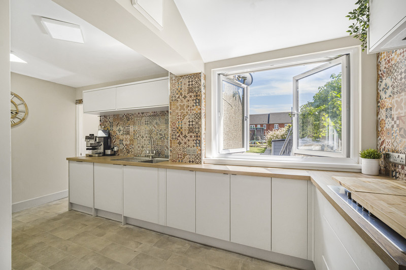 4 bedroom for sale, Oakfield Road, Cwmbran, NP44