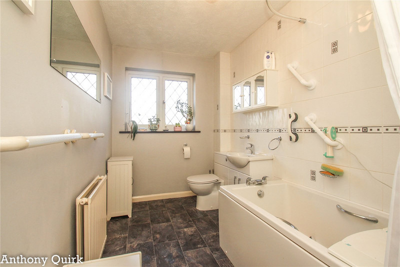 5 bedroom for sale, Lionel Road, Canvey Island, Essex, SS8, photo 11 of 17