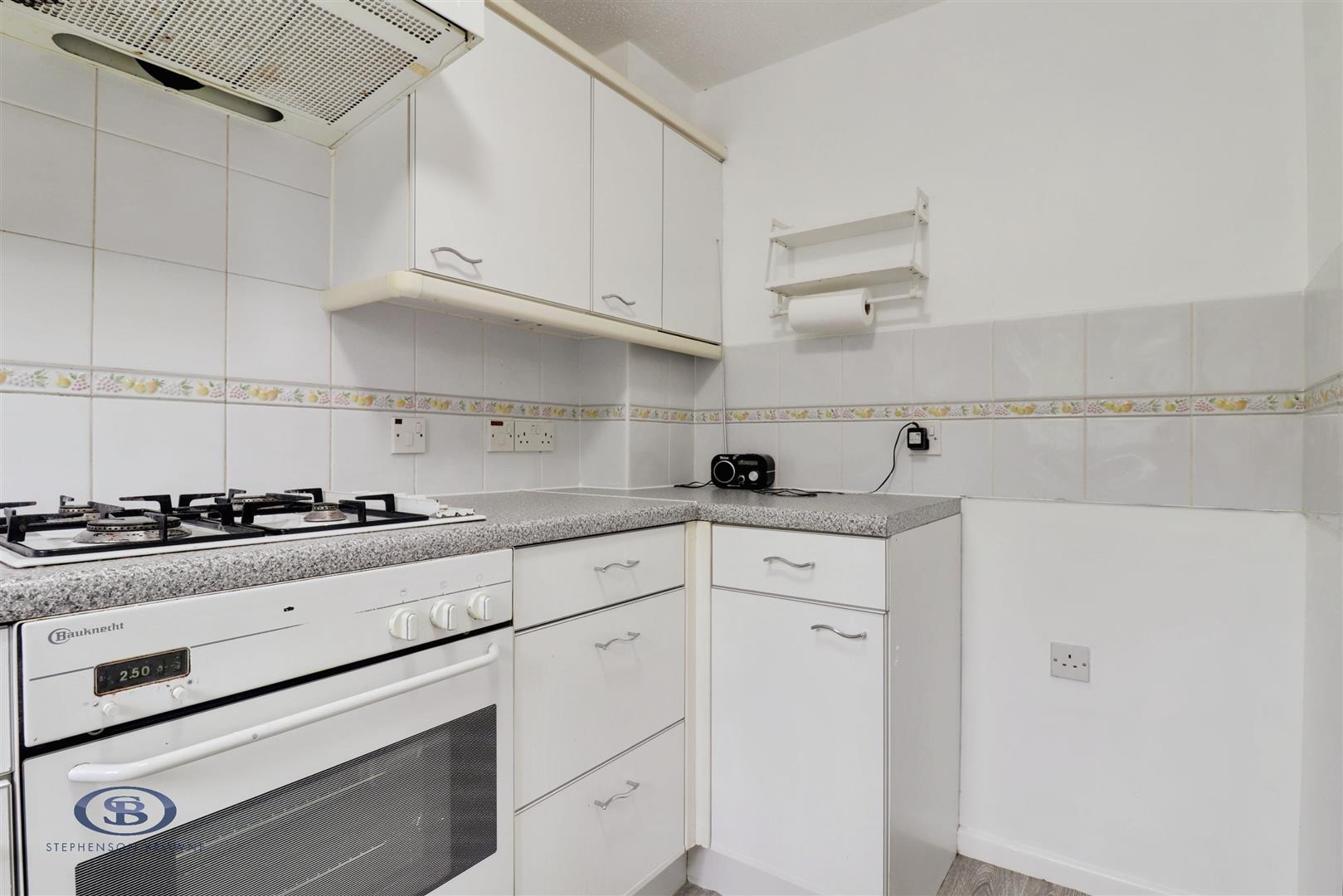 2 bedroom house for sale, Lapwing Road, Kidsgrove, ST7, photo 4