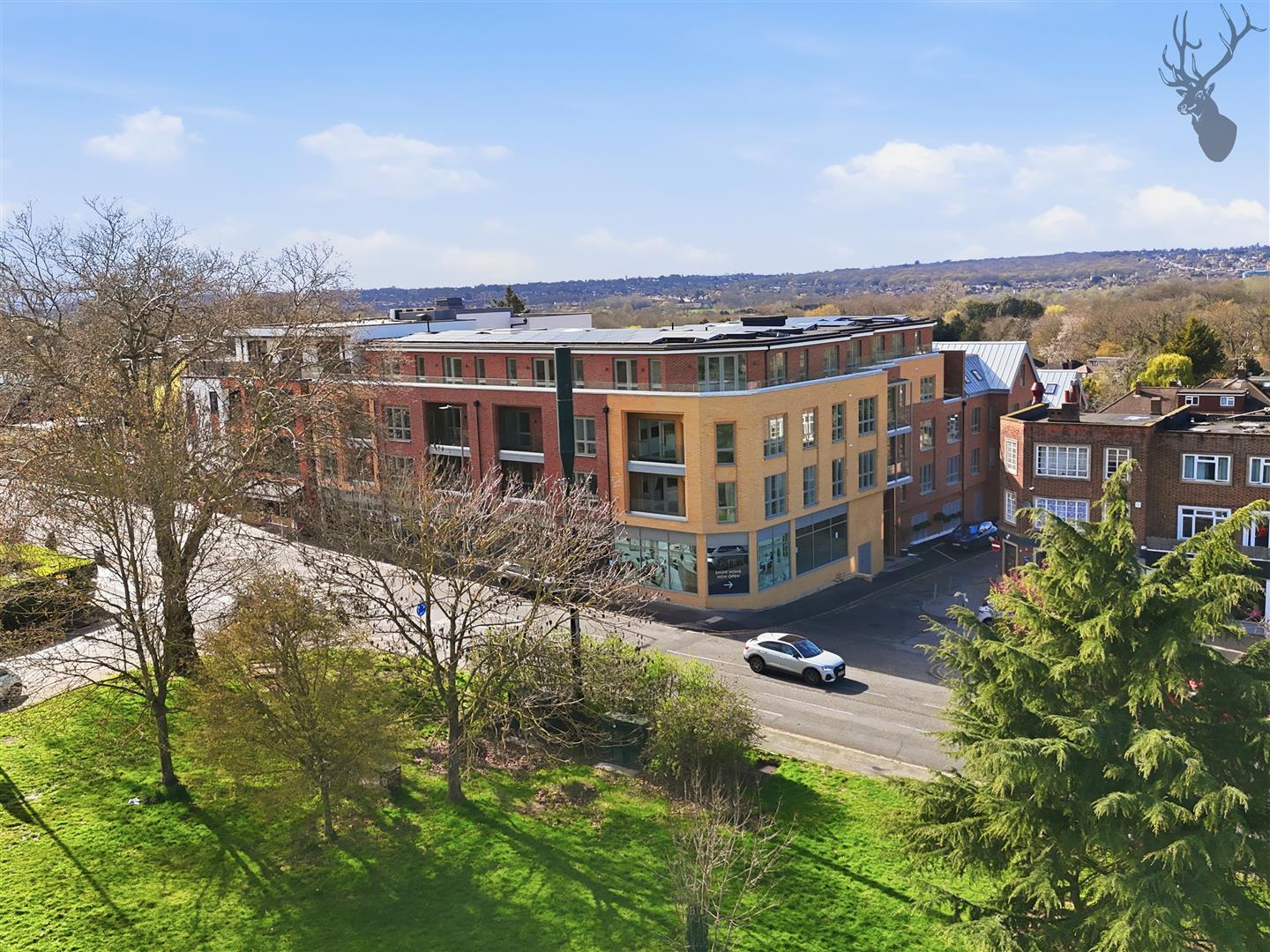 2 bedroom apartment for sale, High Road, Chigwell, IG7, photo 18 of 18